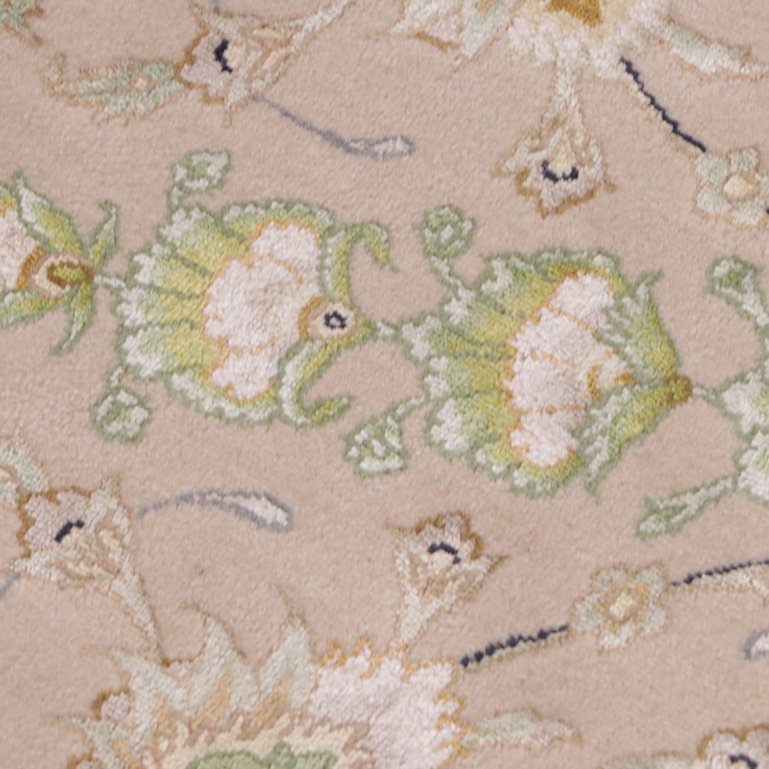 13'4 Round Hand-Knotted Persian Qom Silk Blend Area Rug