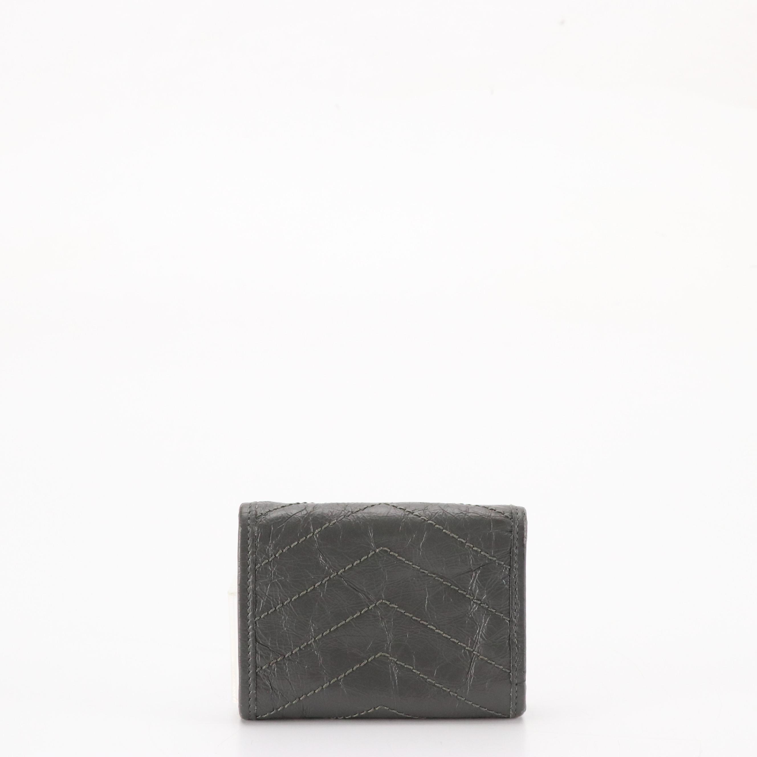 Saint Laurent Niki Trifold Wallet in Grey Matelassé Chevron Lambskin Leather