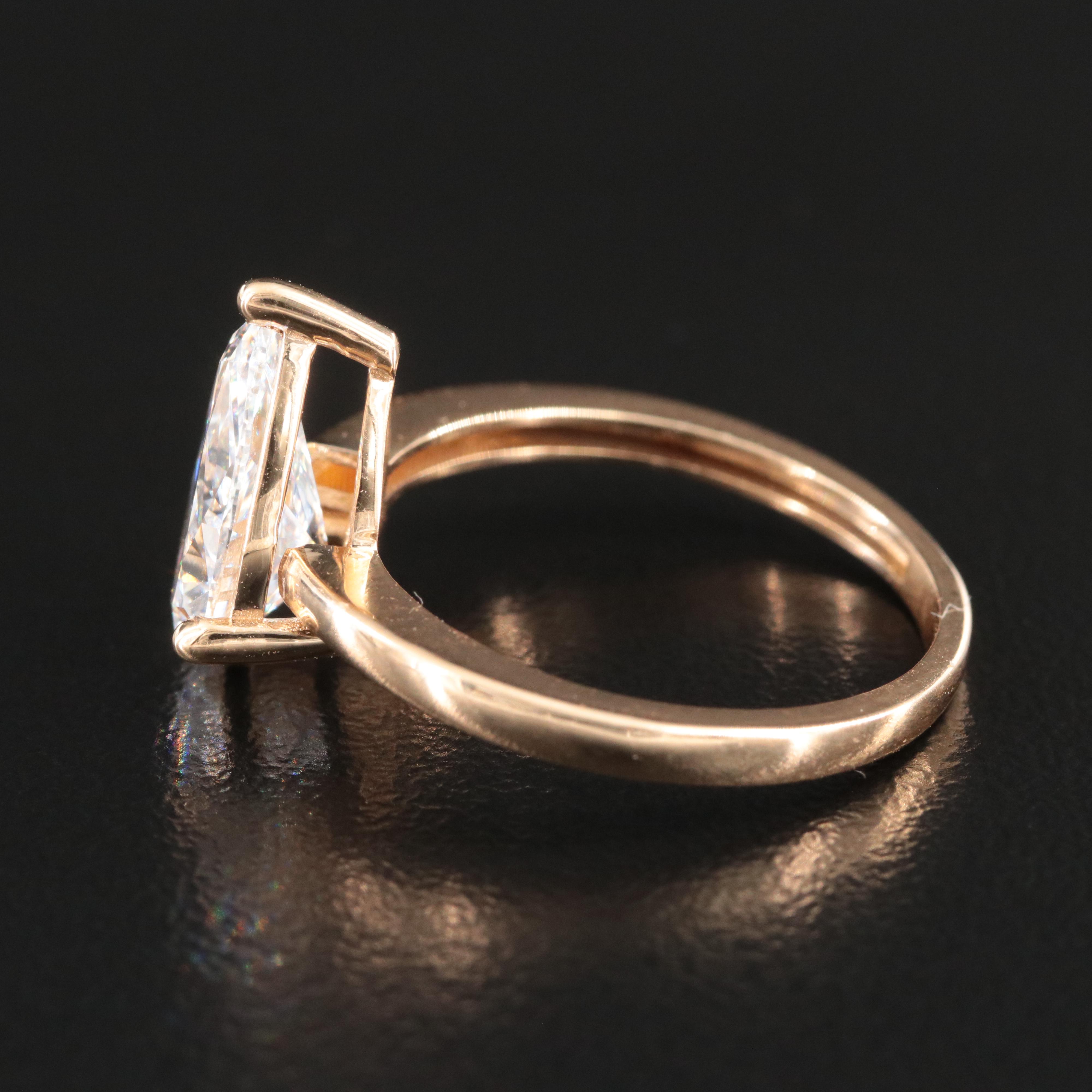 18K 1.96 CT Lab Grown Diamond Solitaire Ring with IGI Report