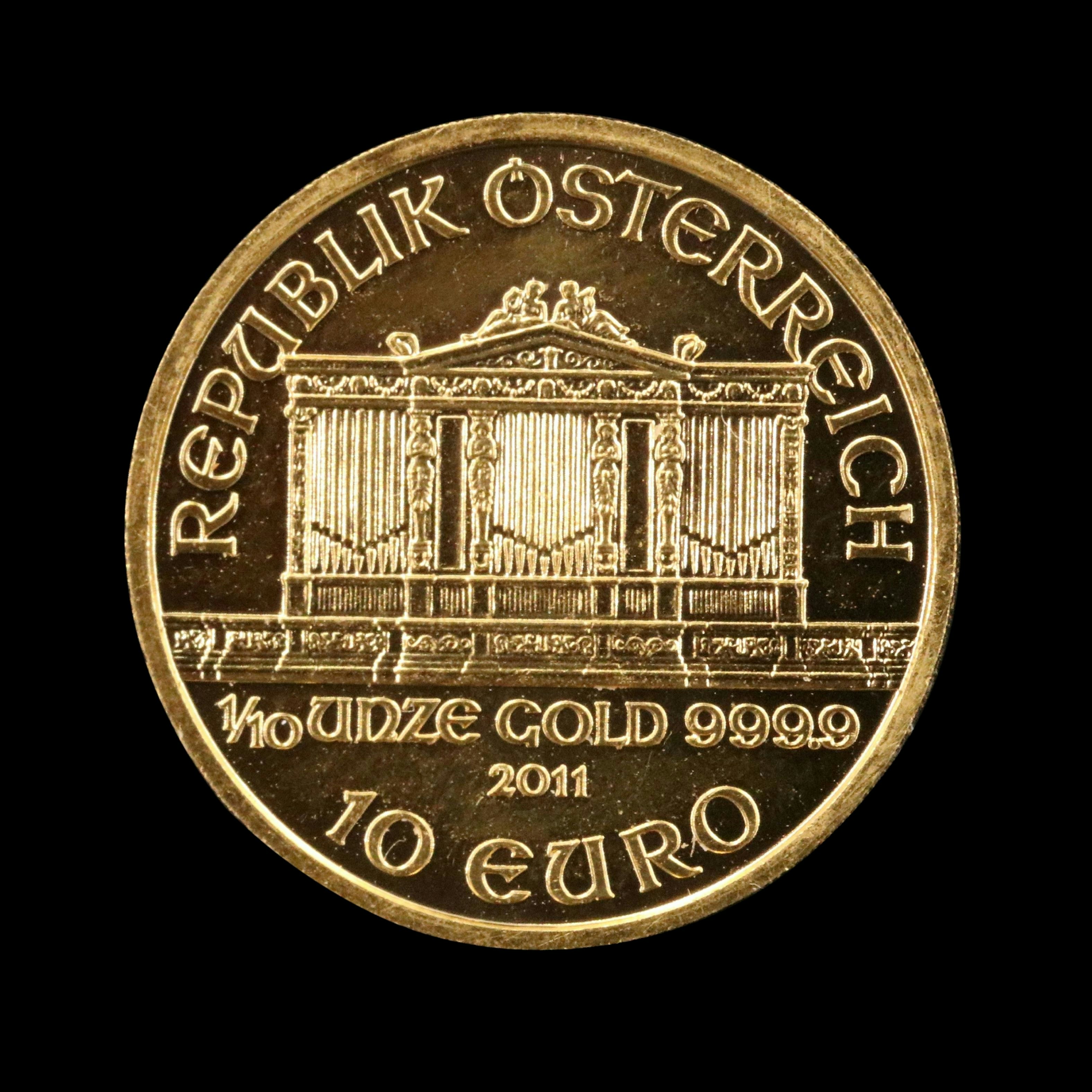 Coins, Stamps & Collectibles