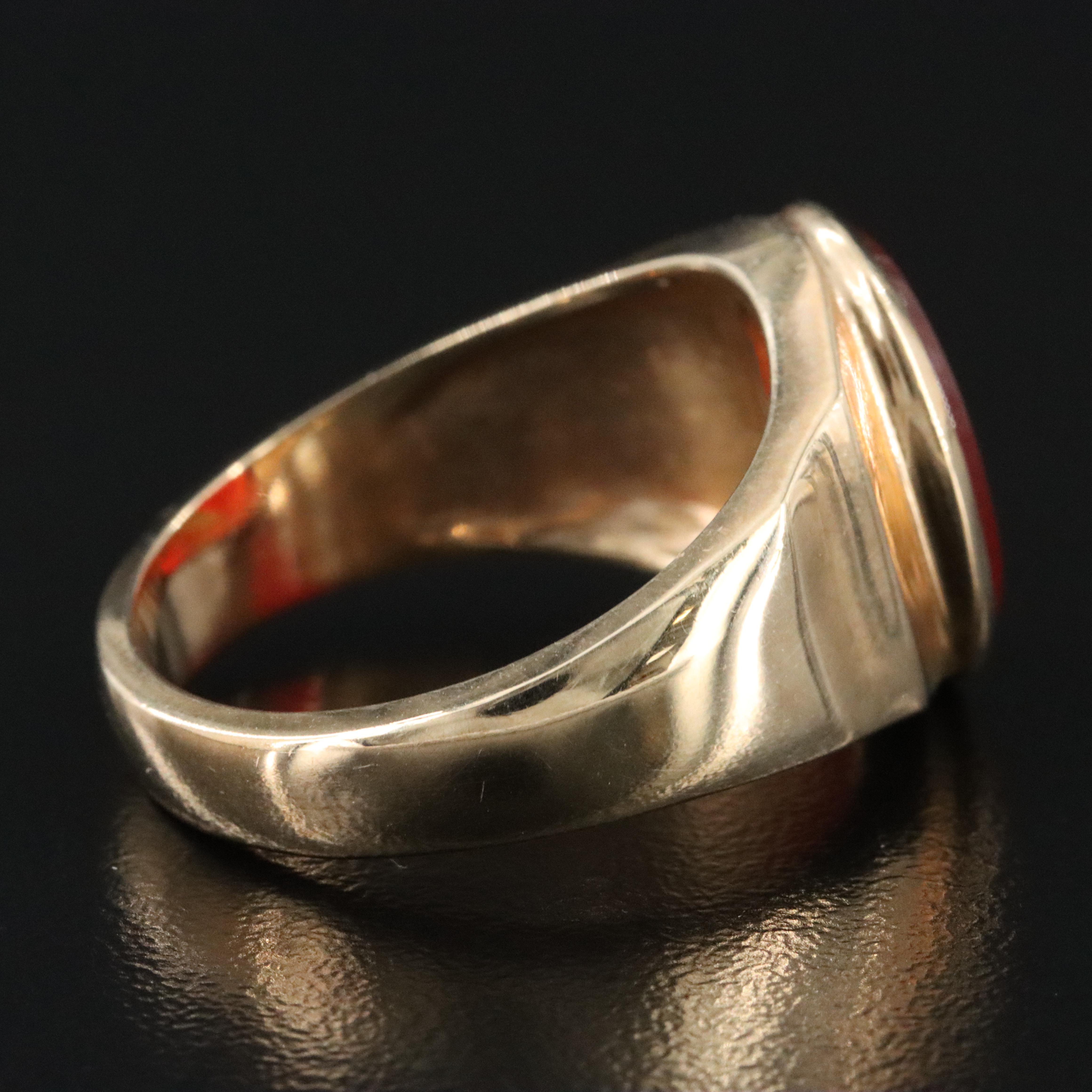 10K Carnelian Signet Ring
