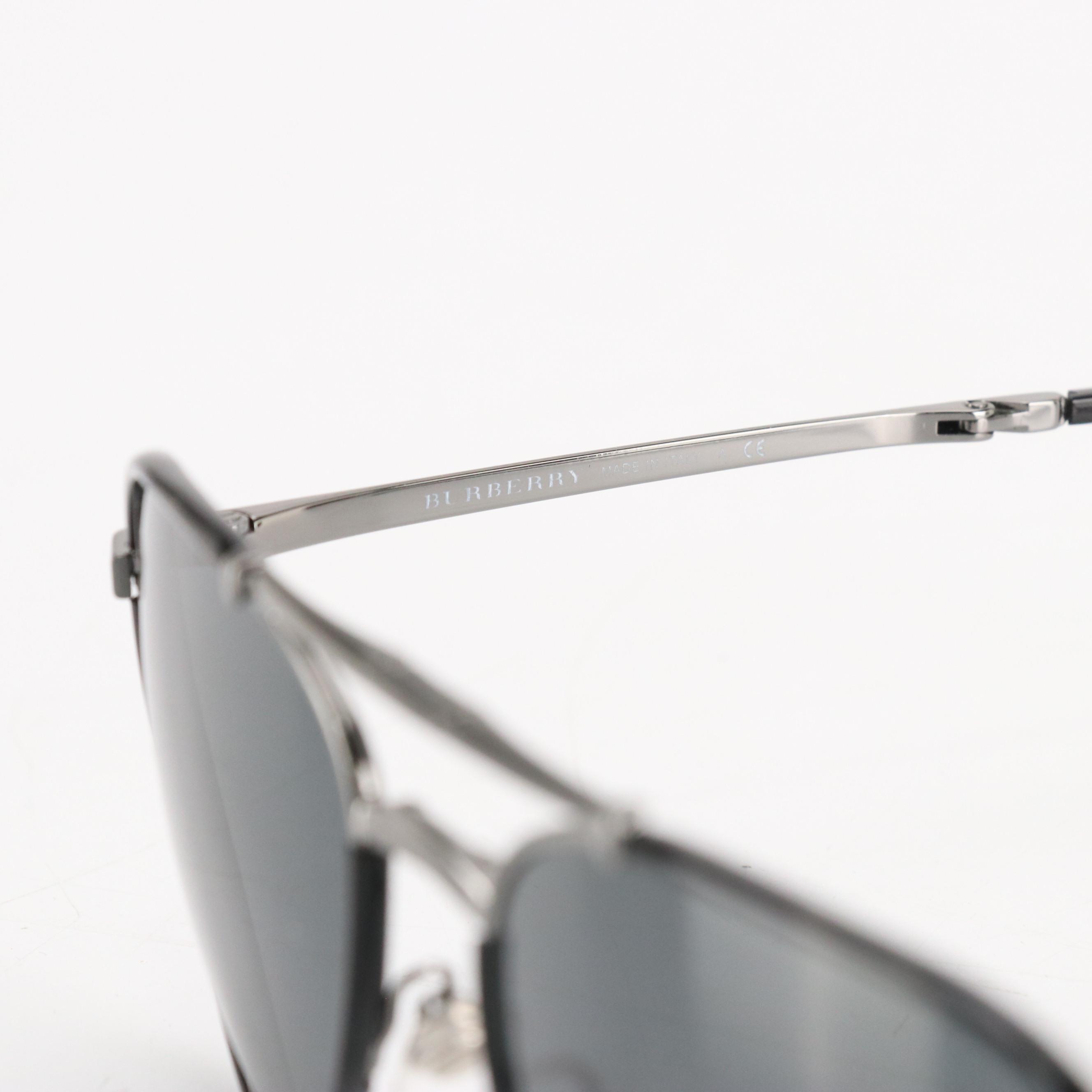 Burberry B 3091-J 1008/5V Black Folding Pilot Sunglasses in Case