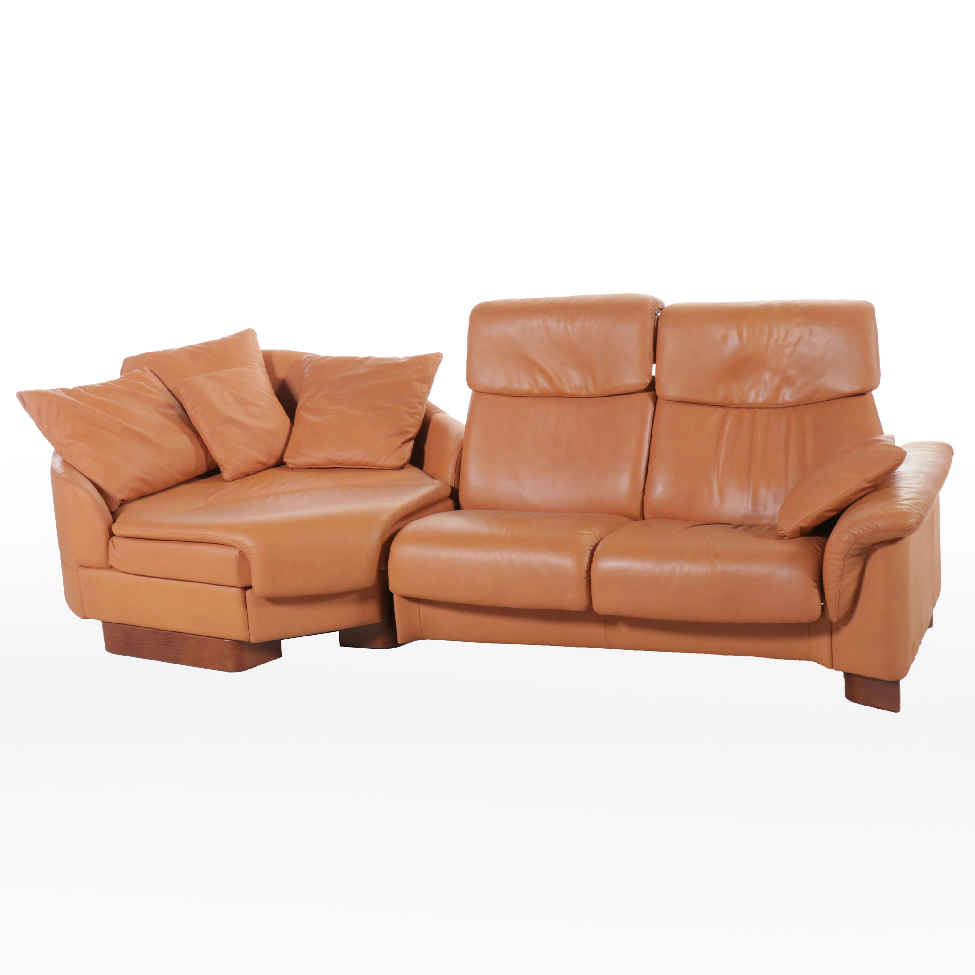 Stressless Contemporary Leather Upholstered Two-Part Sectional Sofa