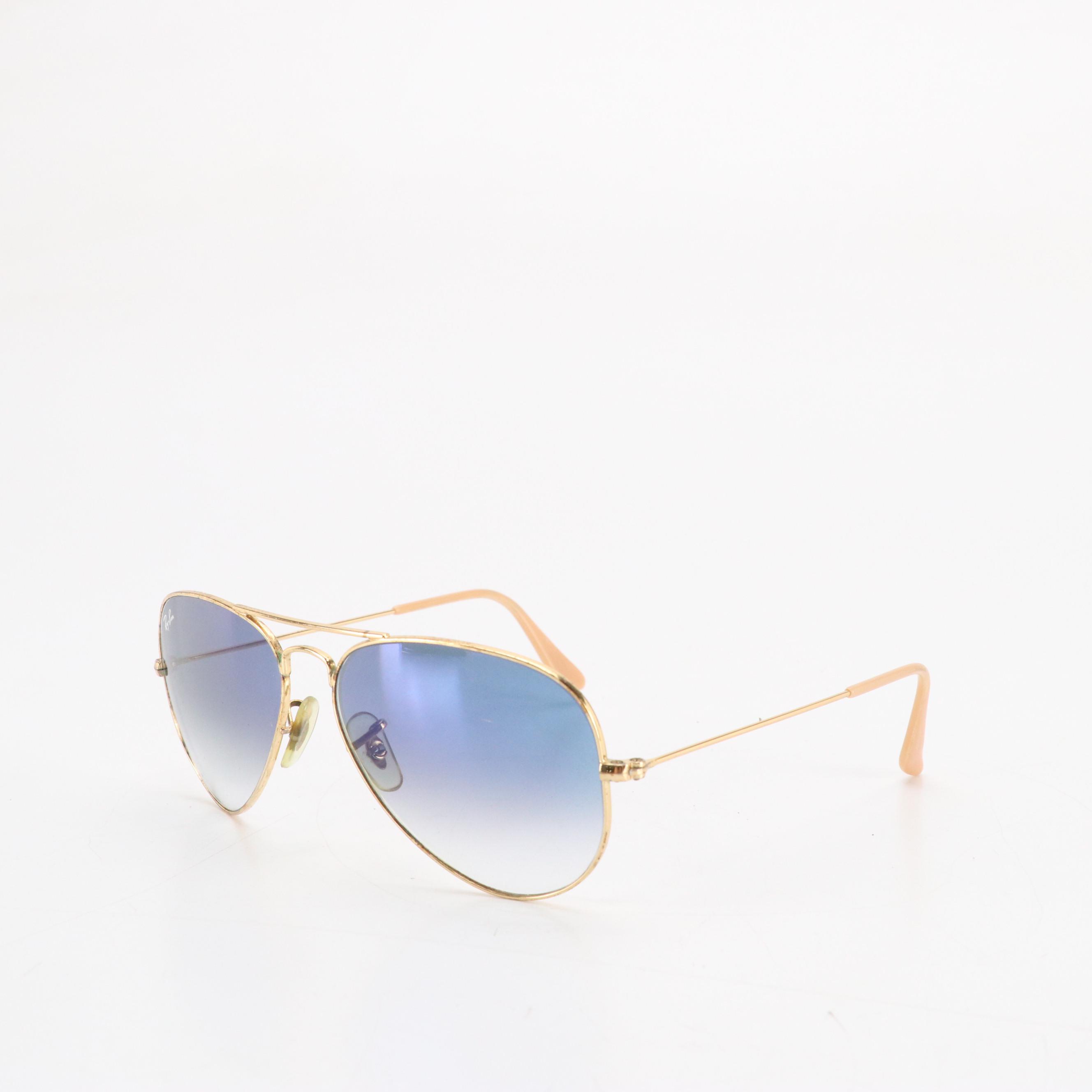 Ray-Ban Gradient Lens Aviator Sunglasses in Case