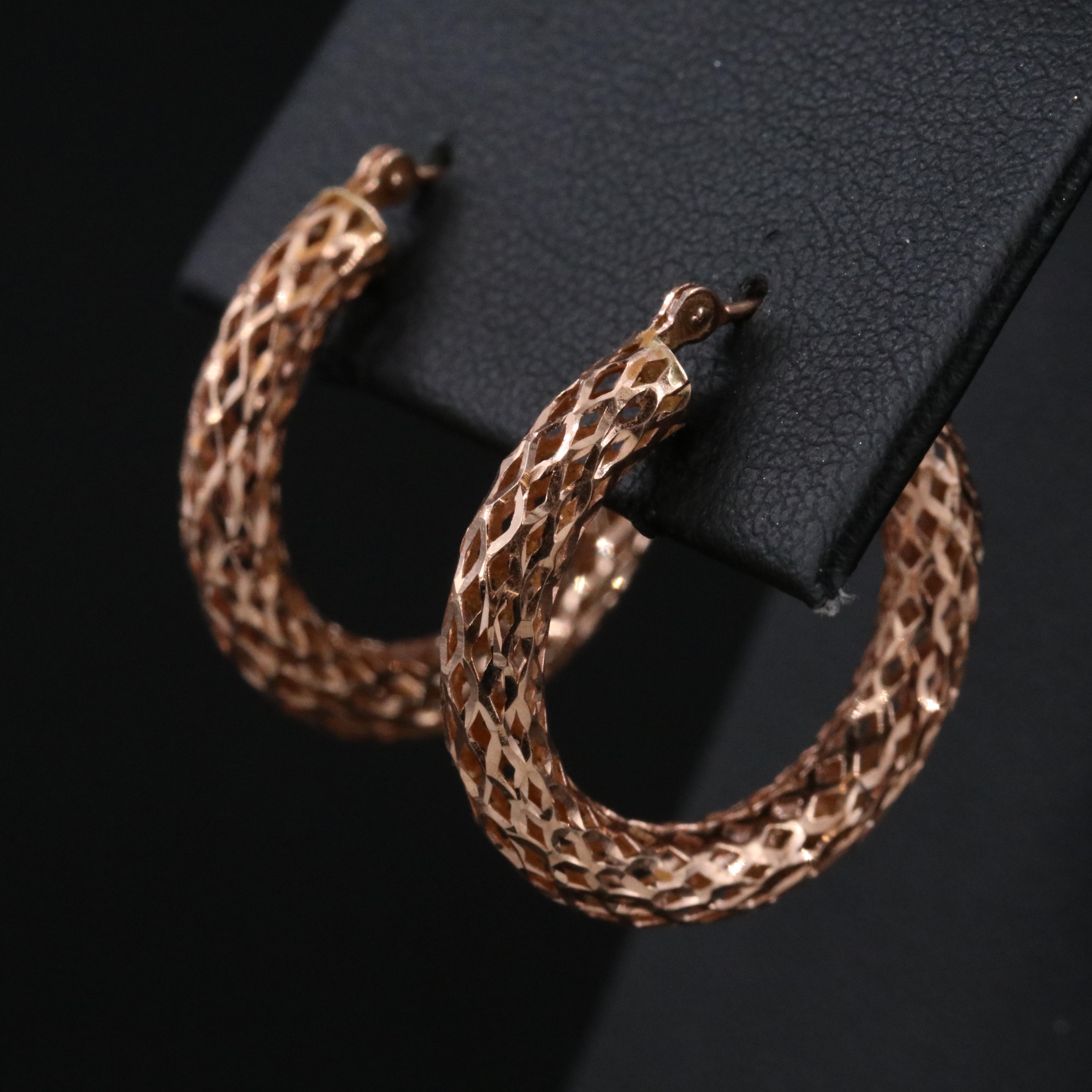 14K Rose Gold Lattice Diamond-Cut Hoop Earrings