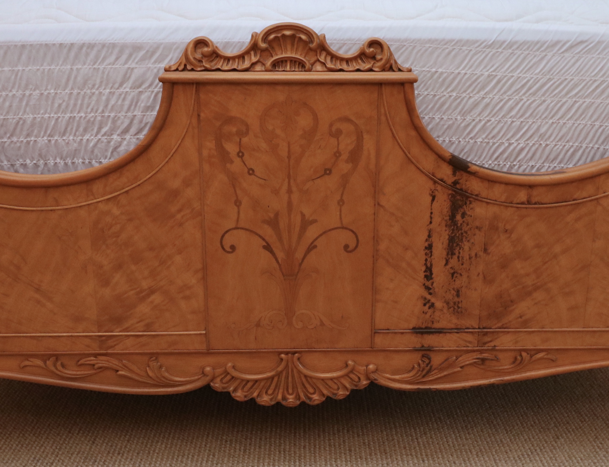 Louis XV Style Carved Bookmatched Walnut Full Bed, Early 20th Century