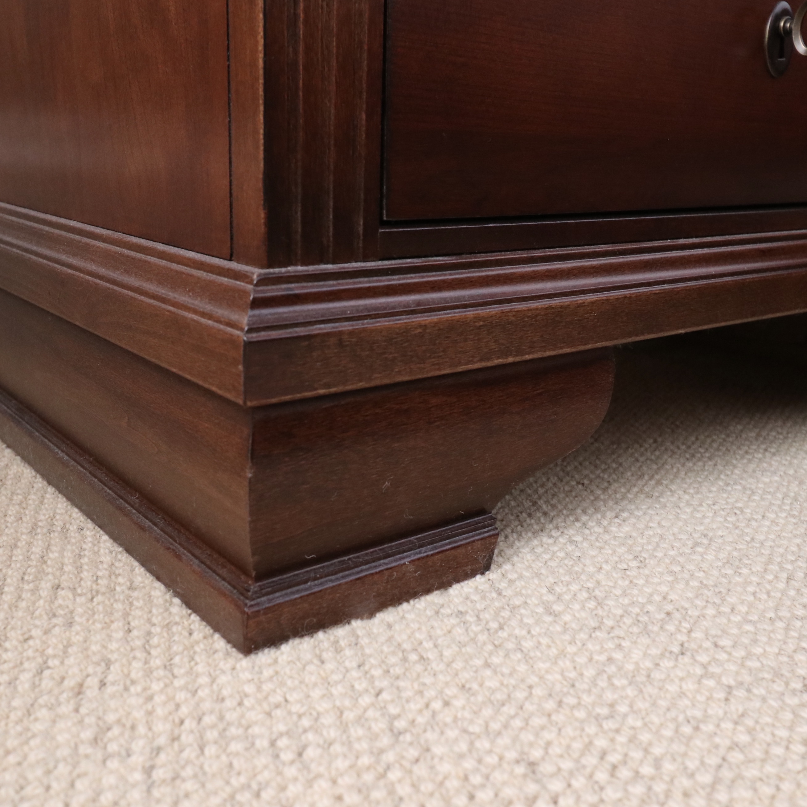 Vaughan-Bassett "French Market" Queen Sleigh Bed and Nightstand