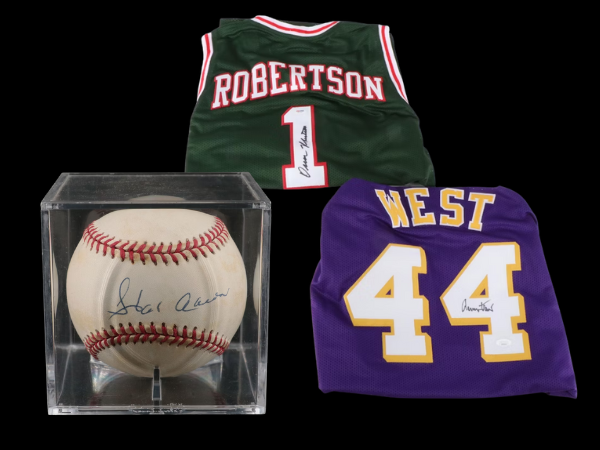 Sports Memorabilia & Collectibles