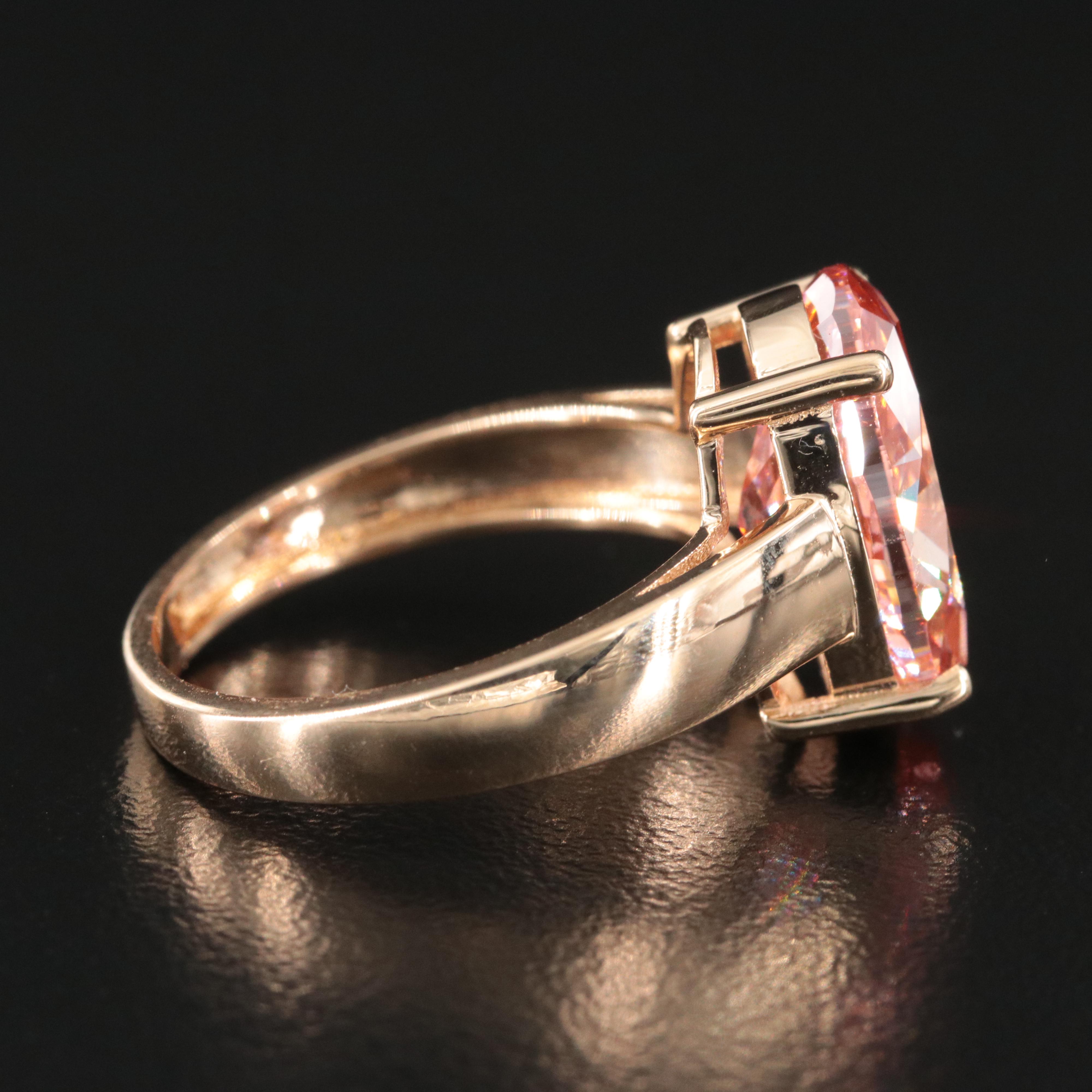 18K 4.37 CT Lab Grown Fancy Pink Diamond Solitaire Ring