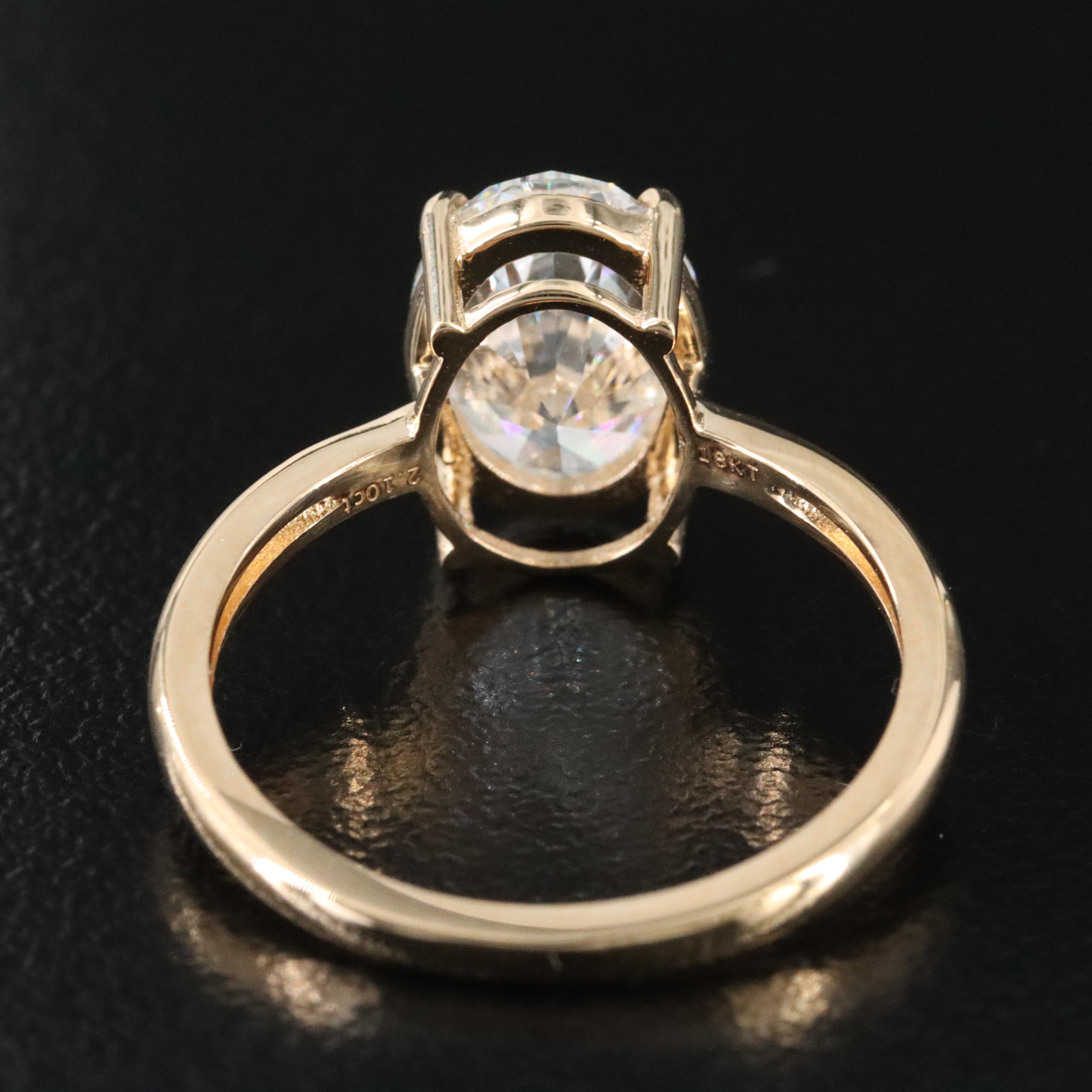 18K 2.10 CT Lab Grown Diamond Solitaire Ring with IGI Report