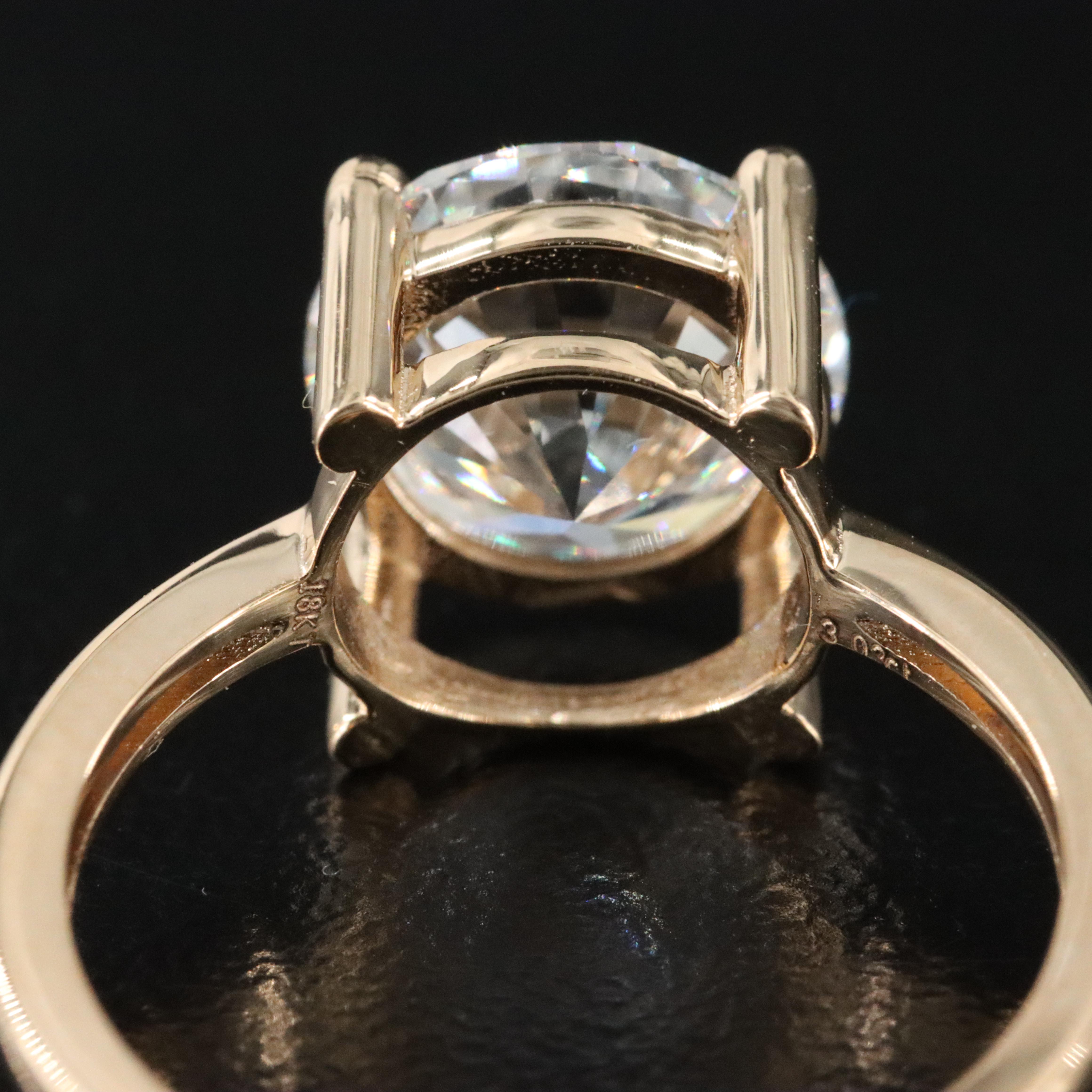 18K 3.03 CT Lab Grown Diamond Solitaire Ring with IGI Report