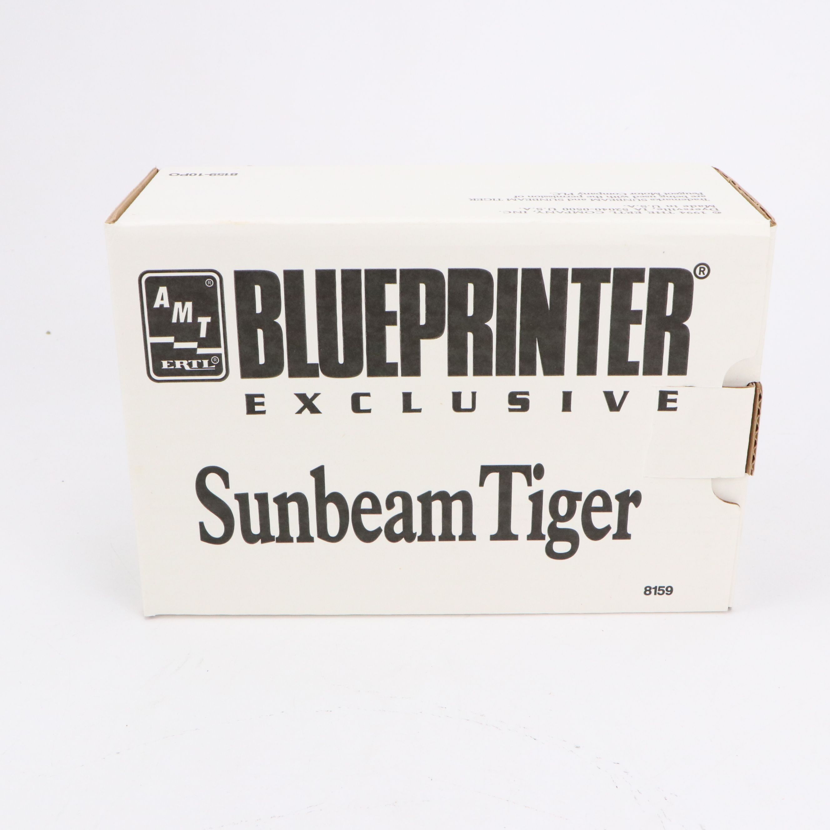 AMT 1966 Ford Thunderbird with More Vintage Model Car Kits