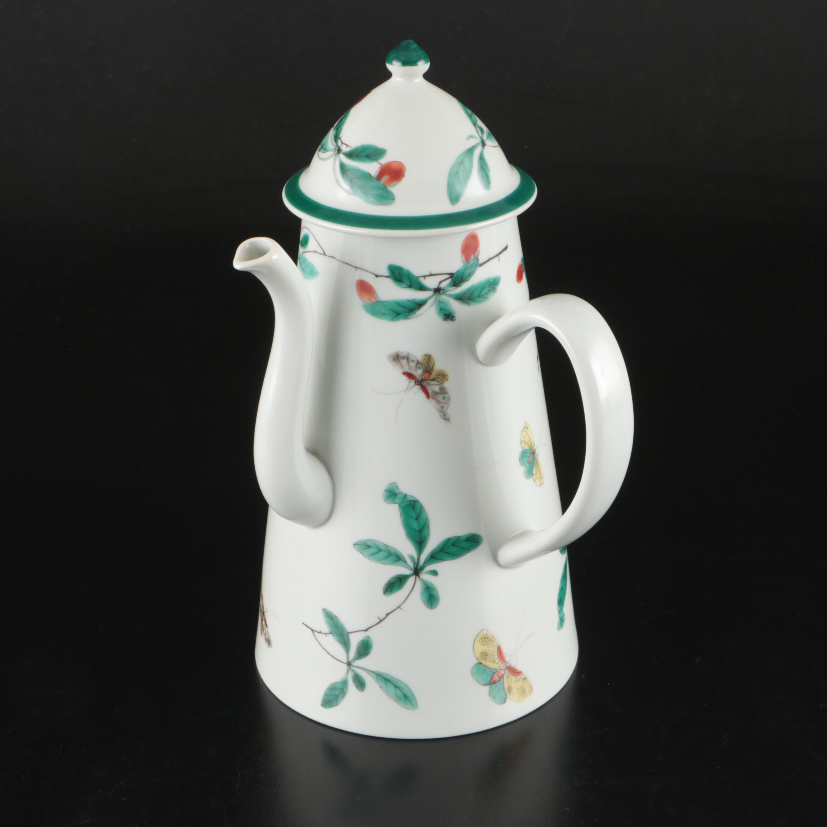 Mottahedeh "Famille Verte" Porcelain Coffee Pot and Tray