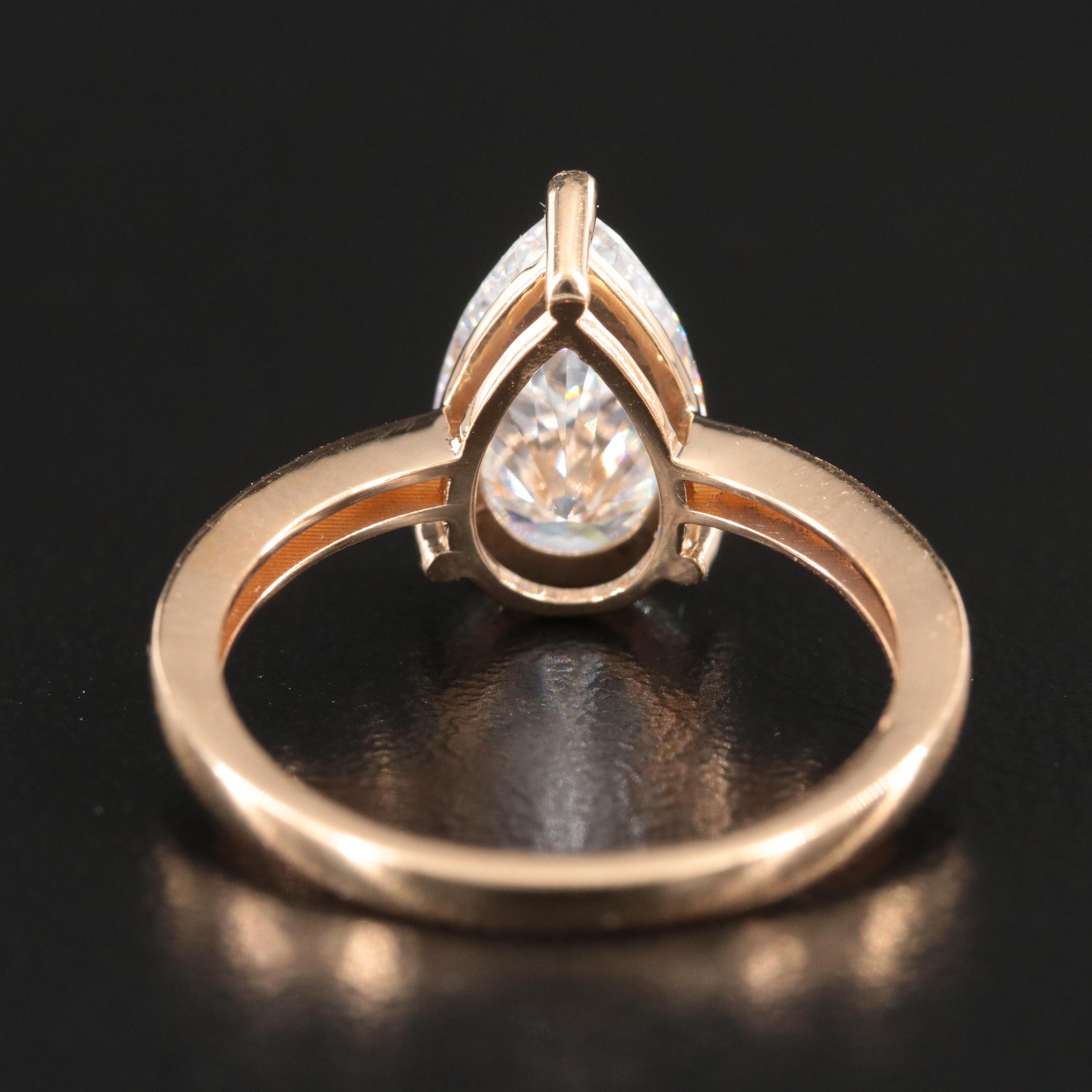 18K 1.98 CT Lab Grown Diamond Solitaire Ring with IGI report