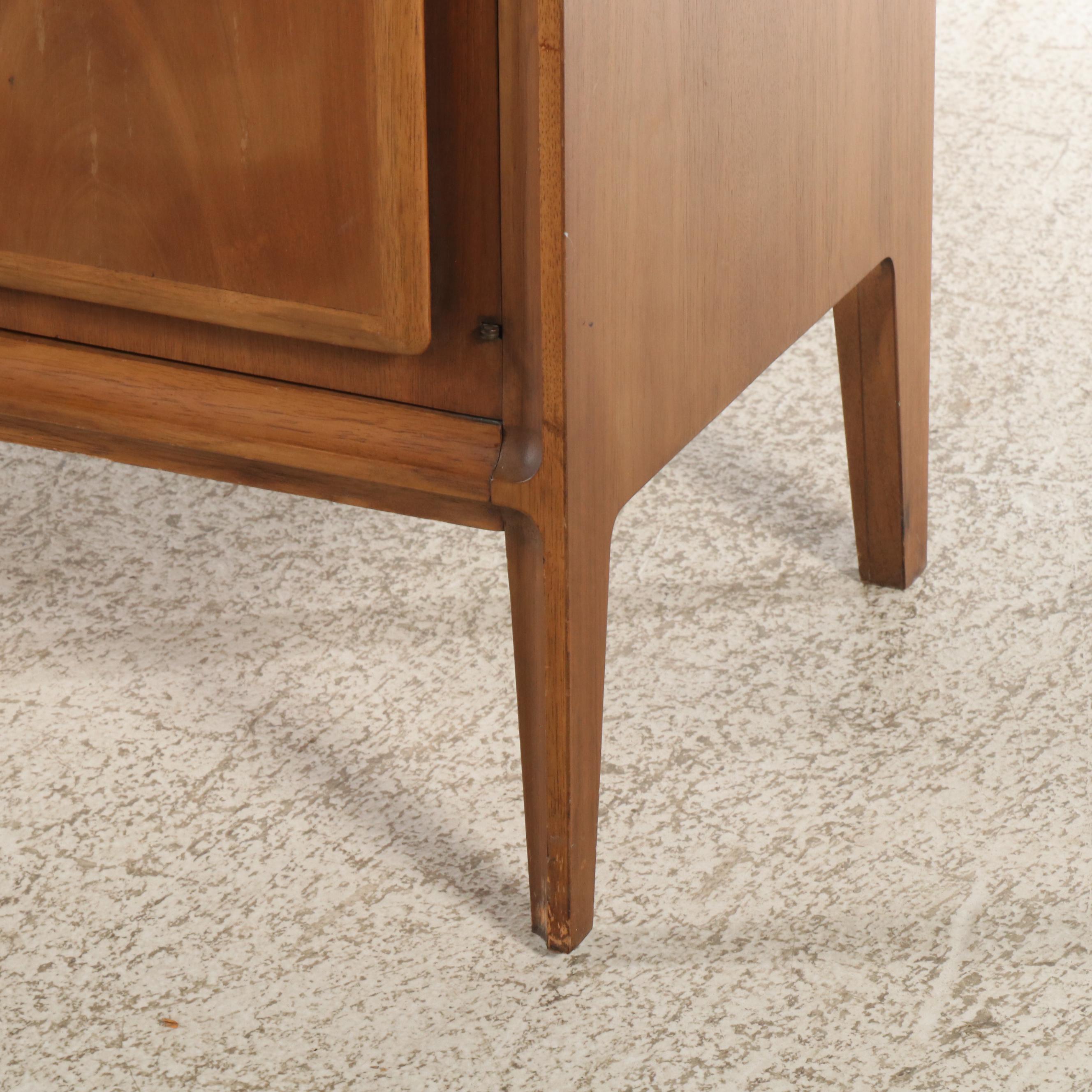 Broyhill Mid Century Modern Walnut Cabinet and Shelf