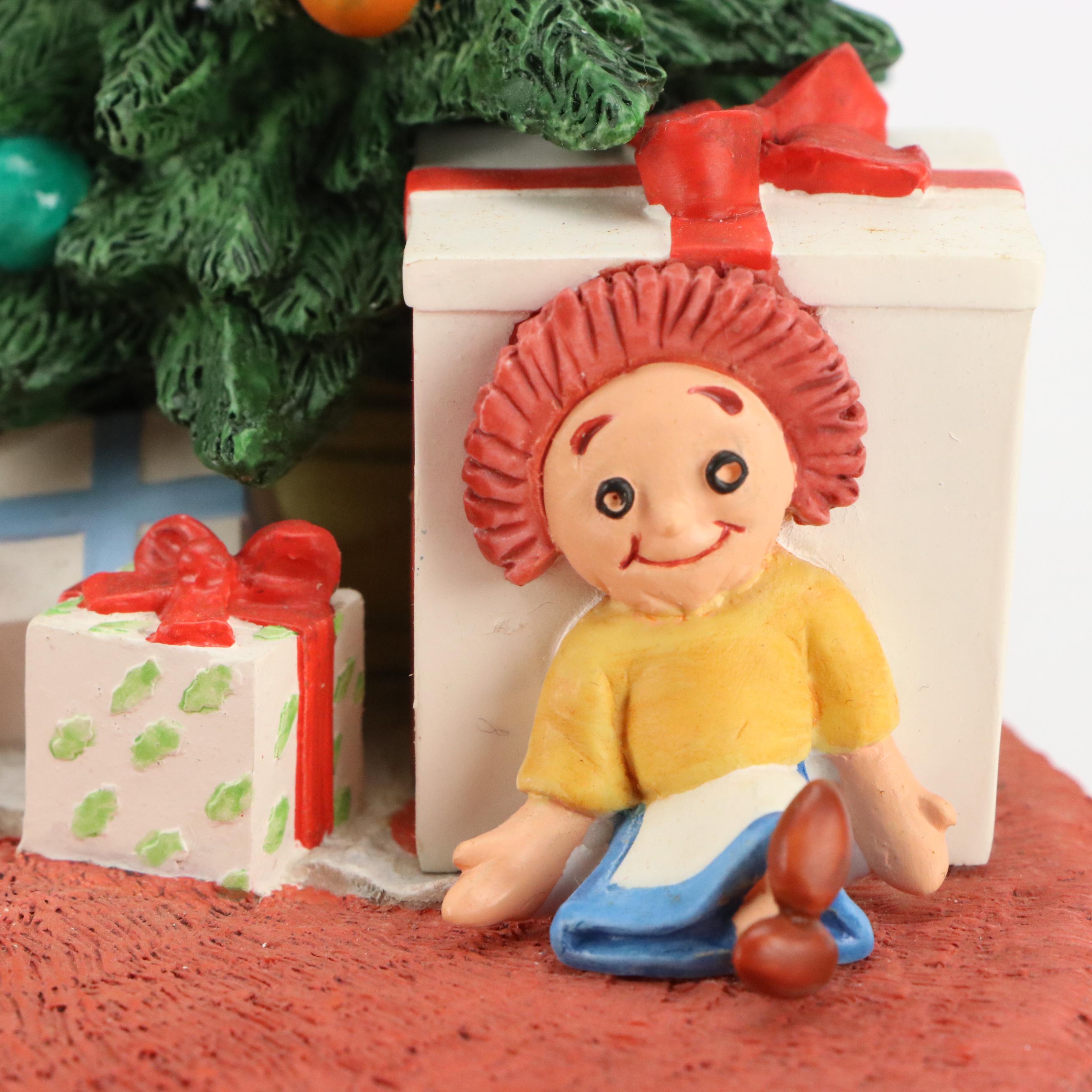 Goebel Spotlight Collection "Gift Wrapped" and Disney's Dopey Figurines
