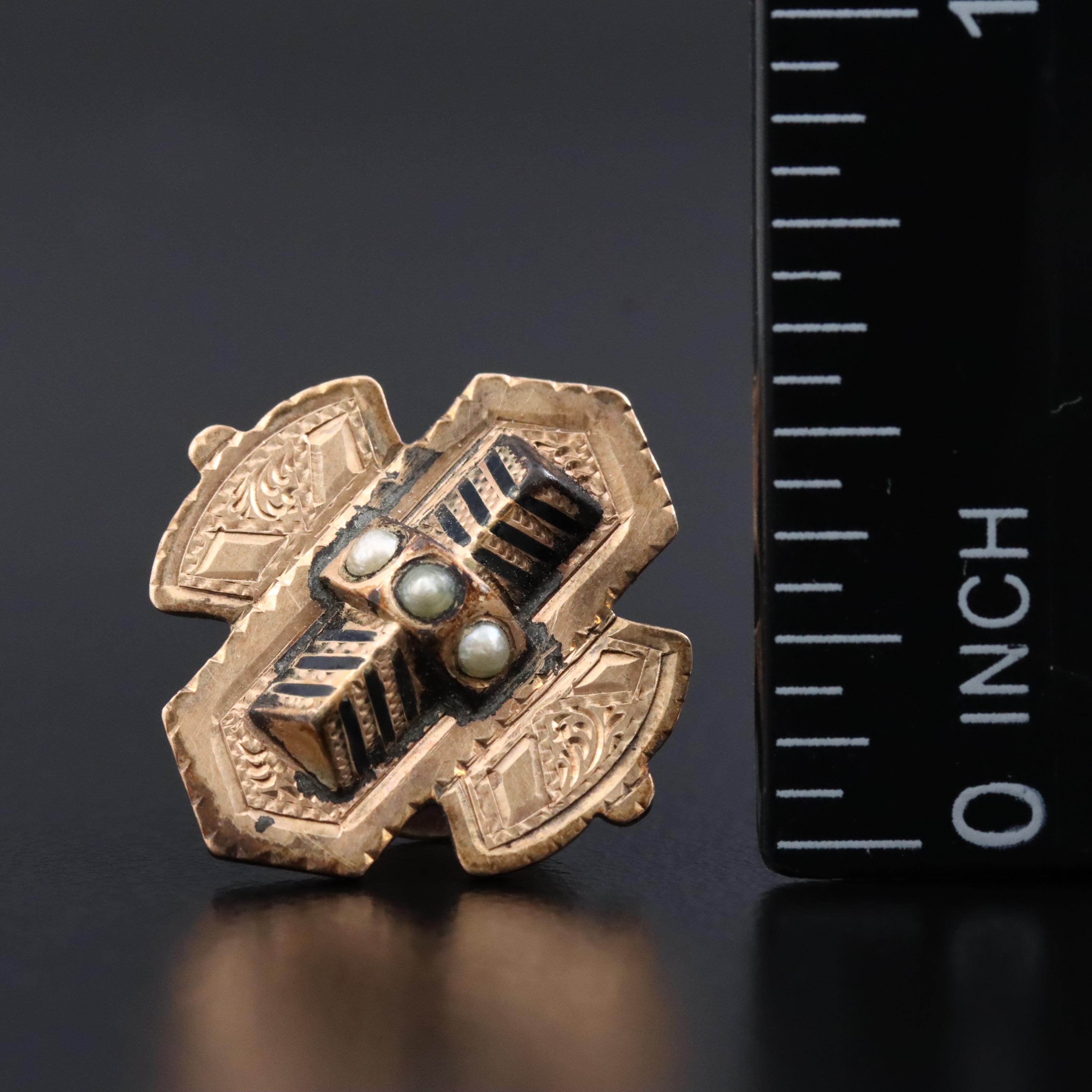 Antique 14K Glass Ring with Antique Button