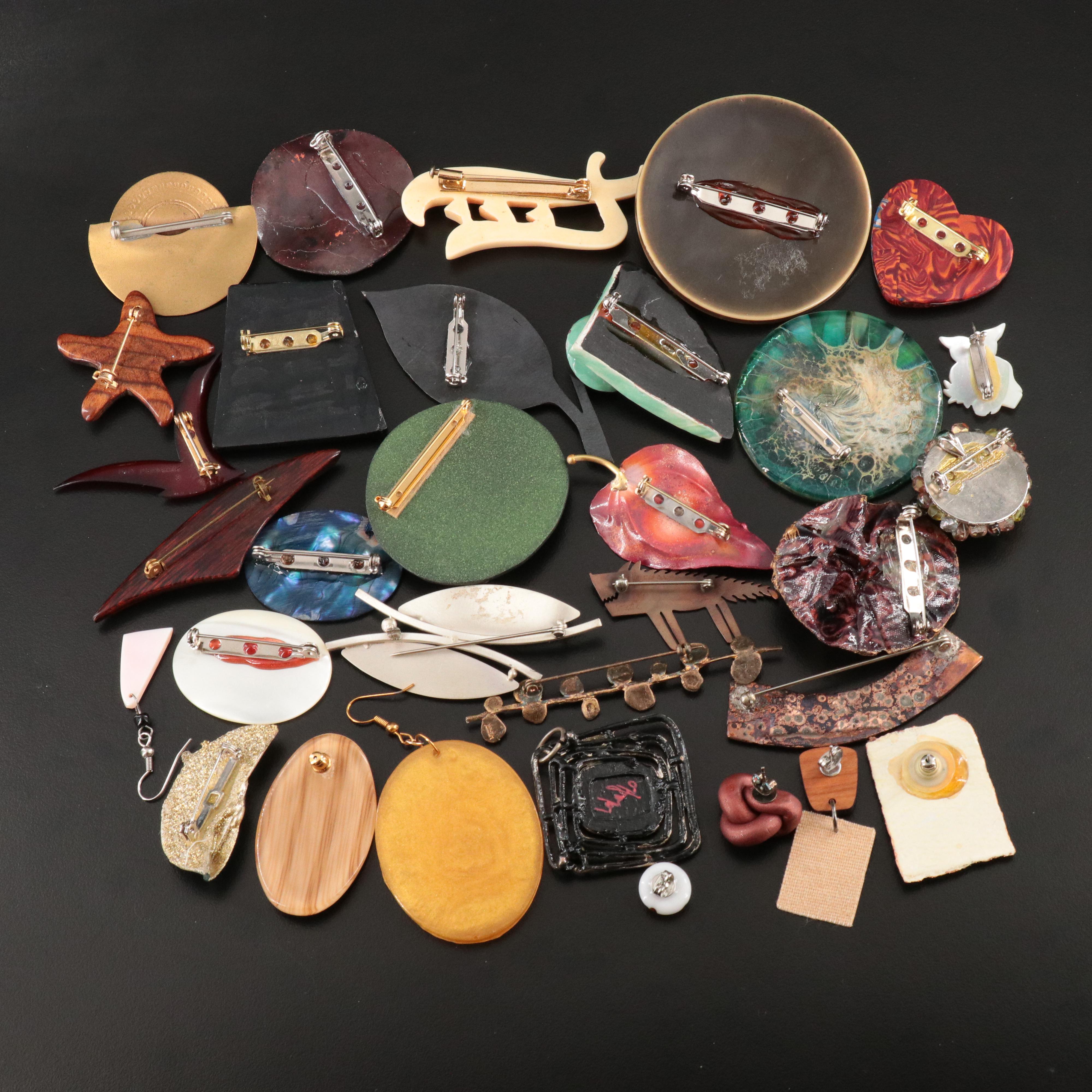 Buch & Duchmann, Tiger's Eye and Pearl Featured in Art Jewelry