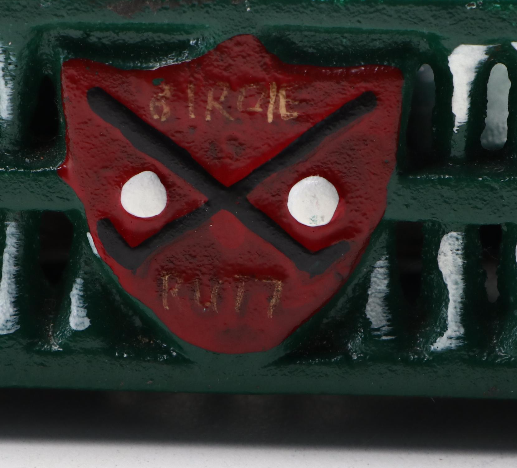 Upper Deck Cast Iron Golfer Bank