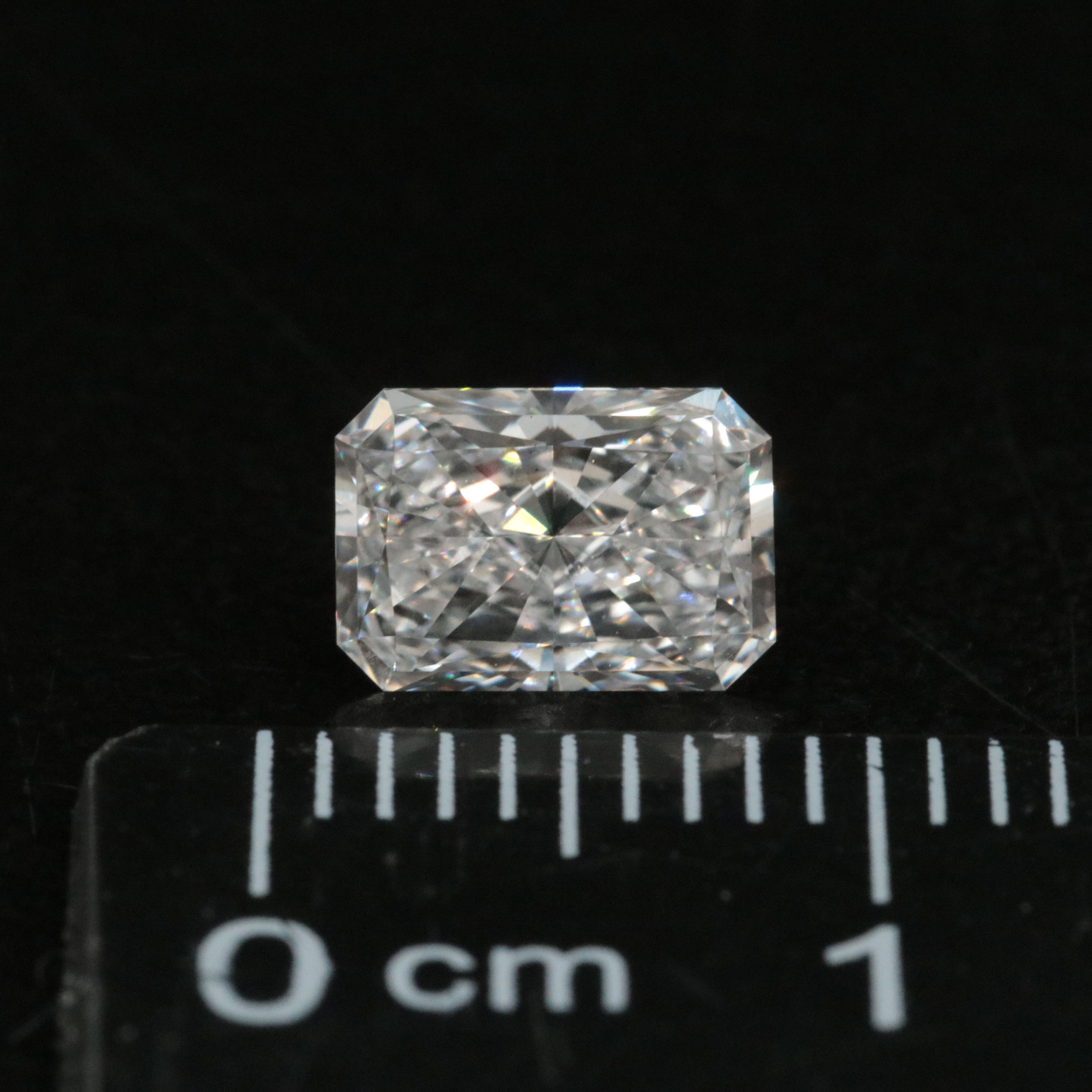 Loose 1.05 CT Lab Grown Diamond with IGI Report