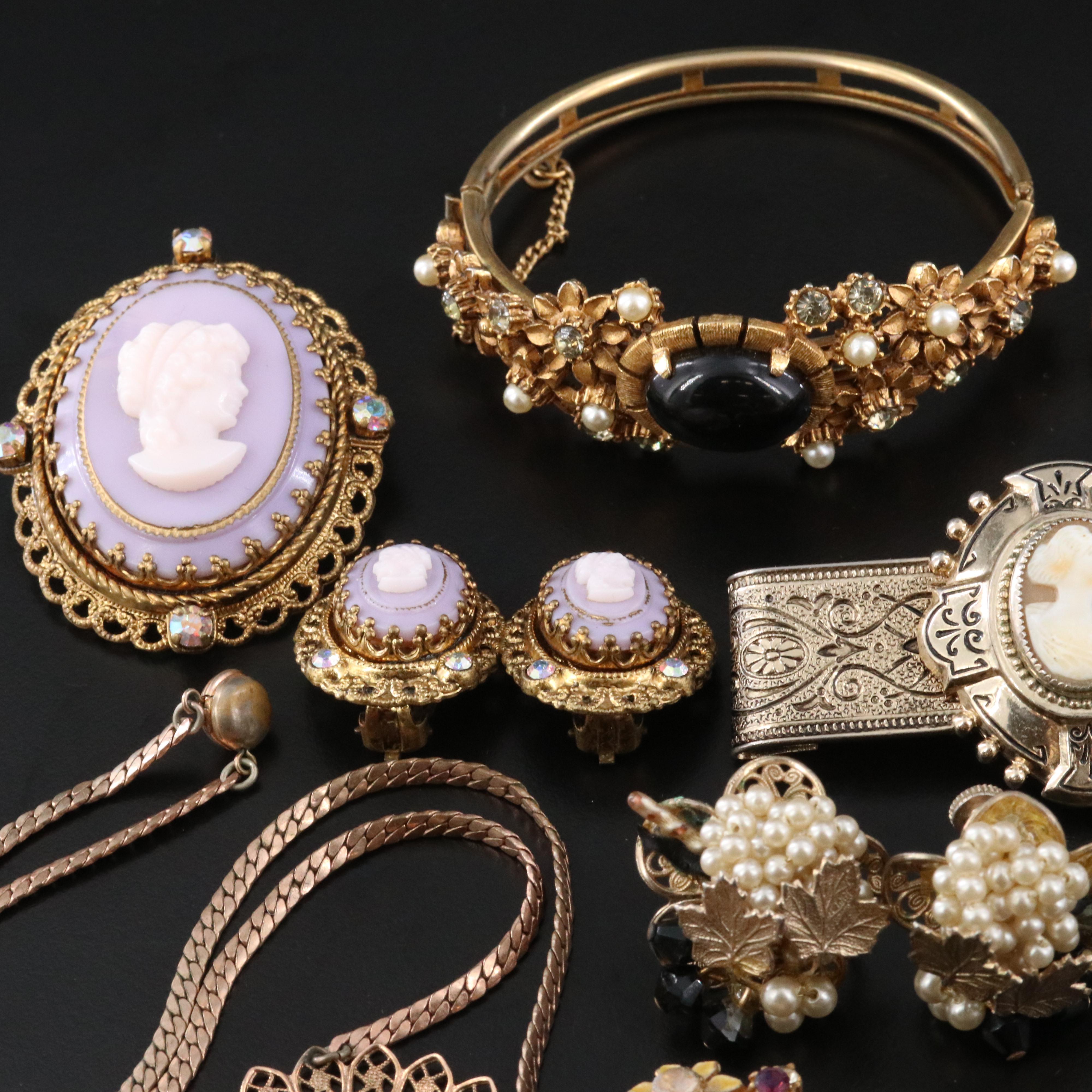 Florenza Set Featured in Vintage and Antique Jewelry Collection