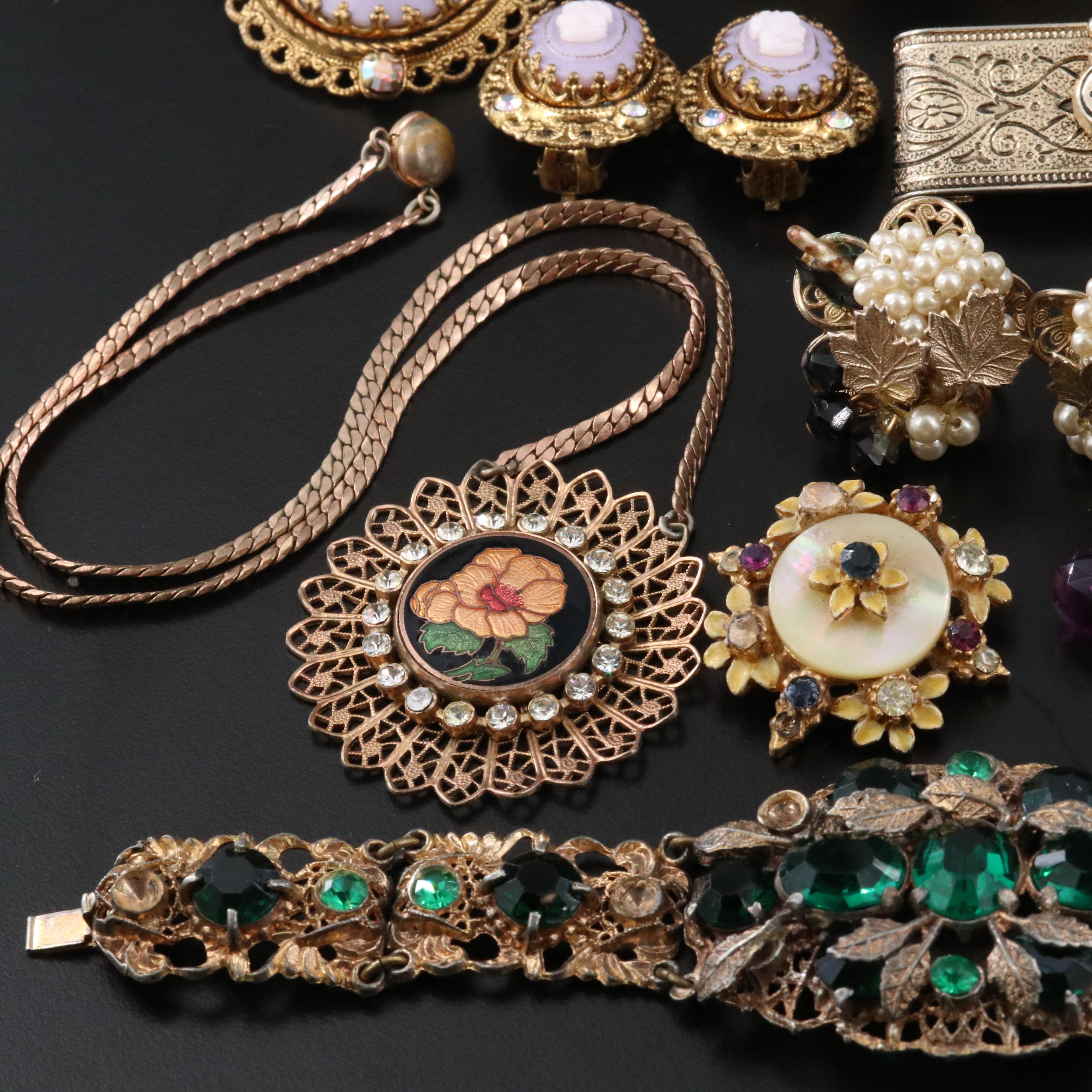 Florenza Set Featured in Vintage and Antique Jewelry Collection