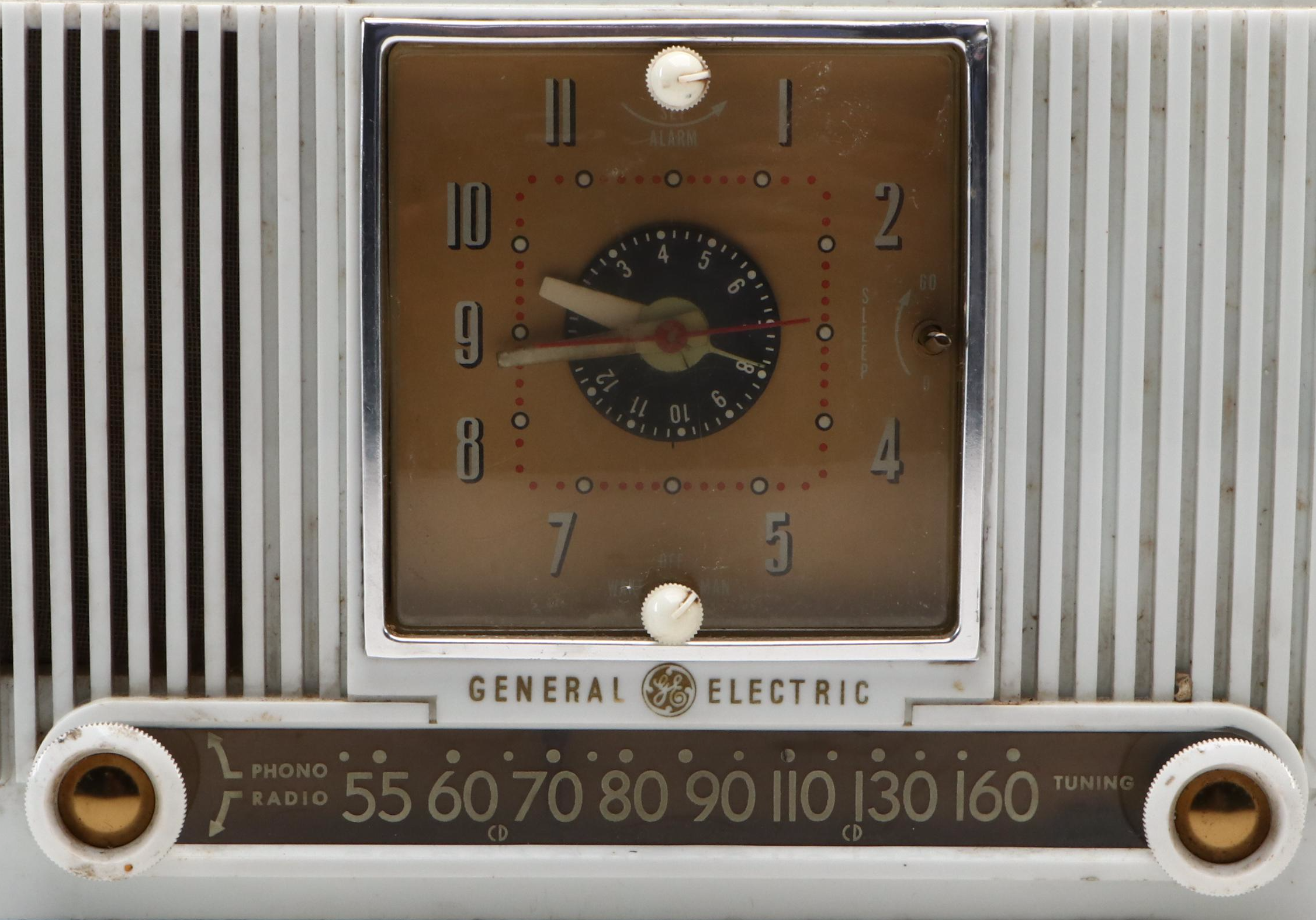 Halicrafters S-94 Receiver and General Electric Radios, 1950s