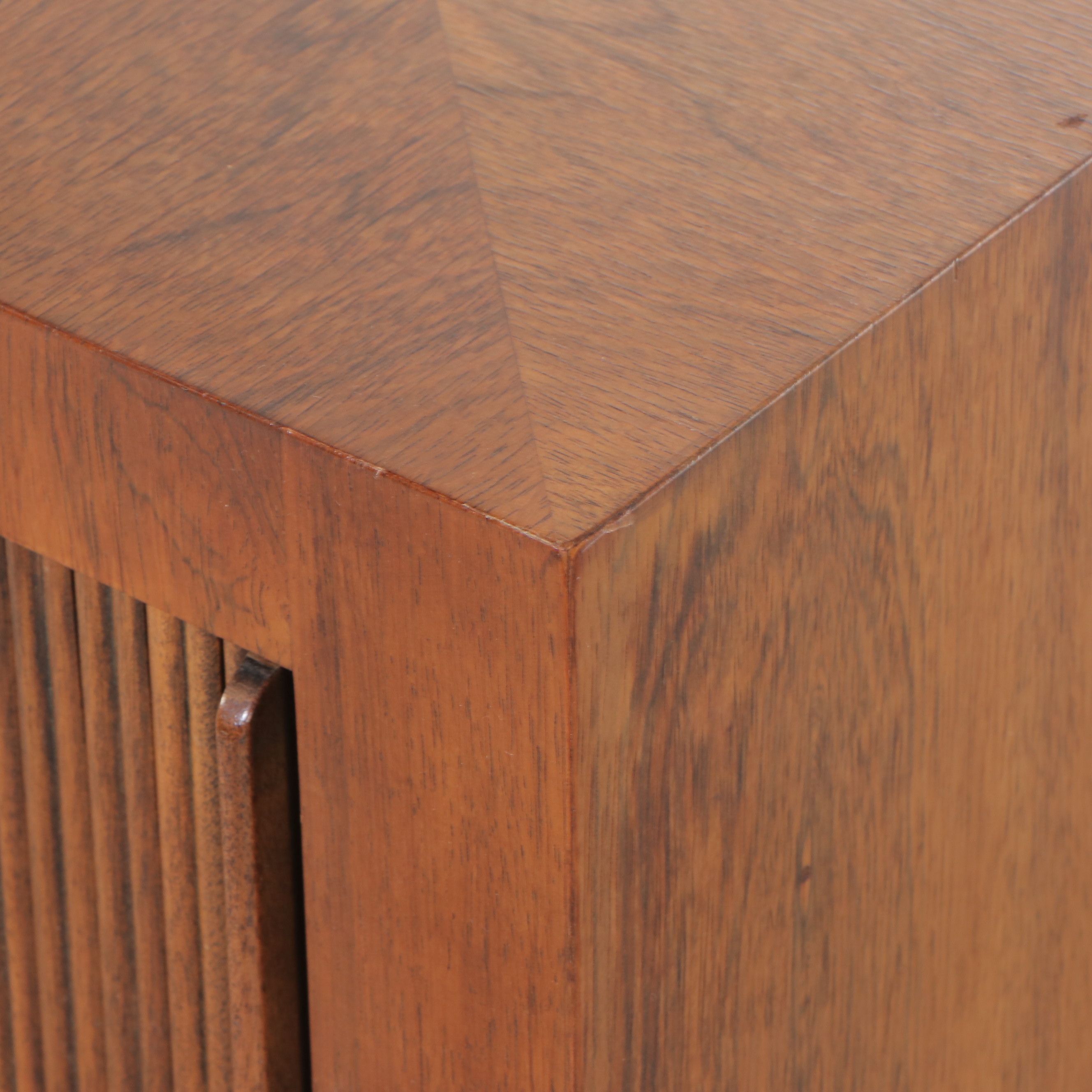 Henredon Mid Century Modern Rosewood Bar Cabinet on Casters