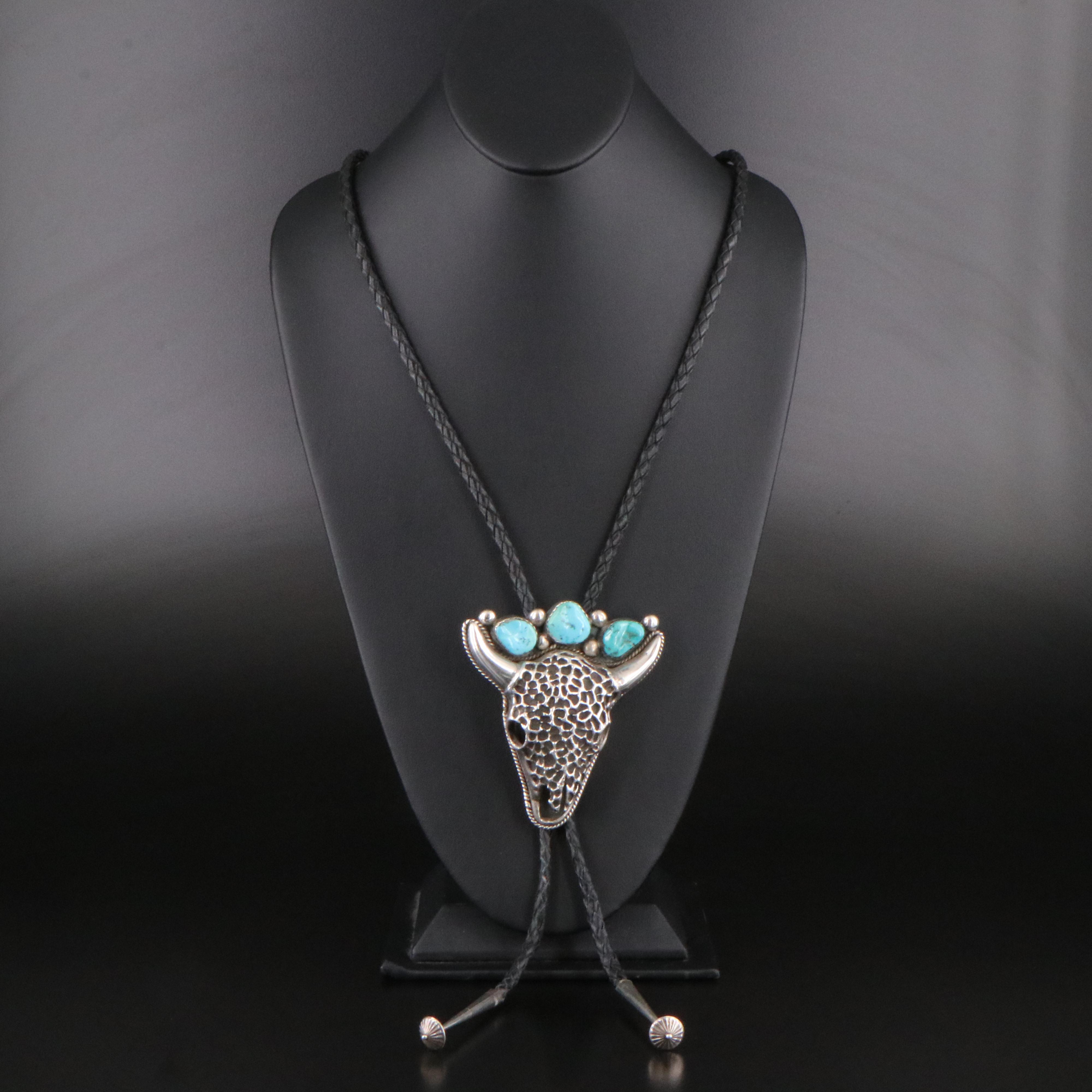 Southwestern Sterling Tuquoise Steer Skull Bolo Tie