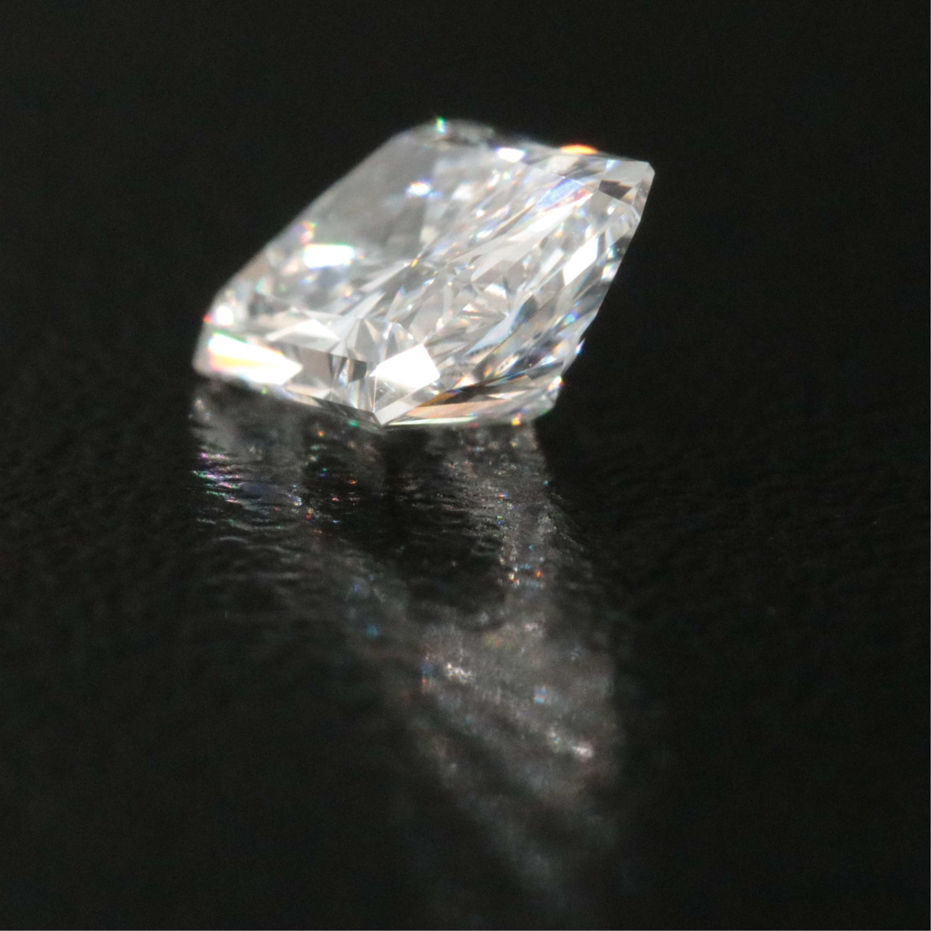 Loose 1.03 CT Lab Grown Diamond with IGI Report