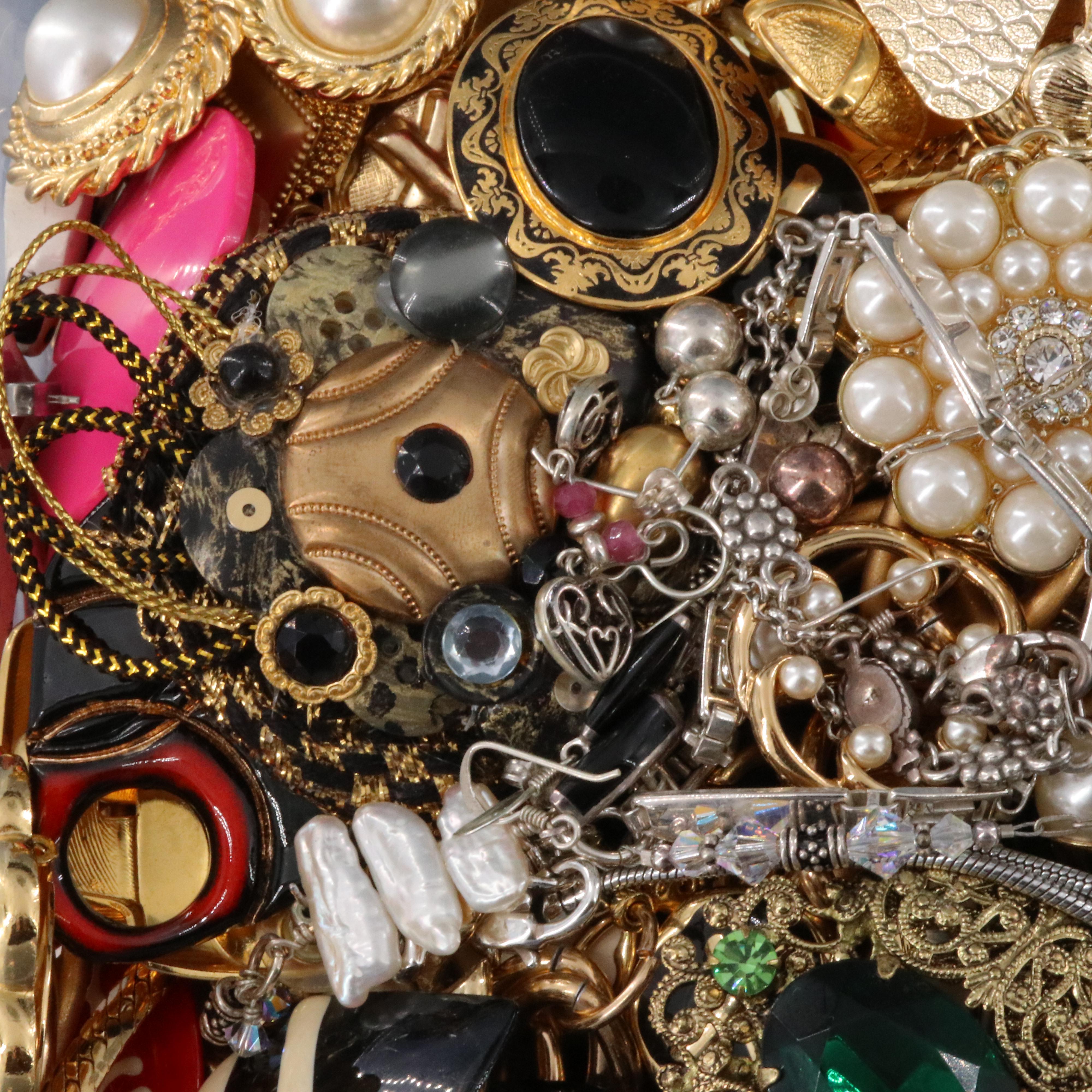 Uncommon Discoveries: Jewelry Collection