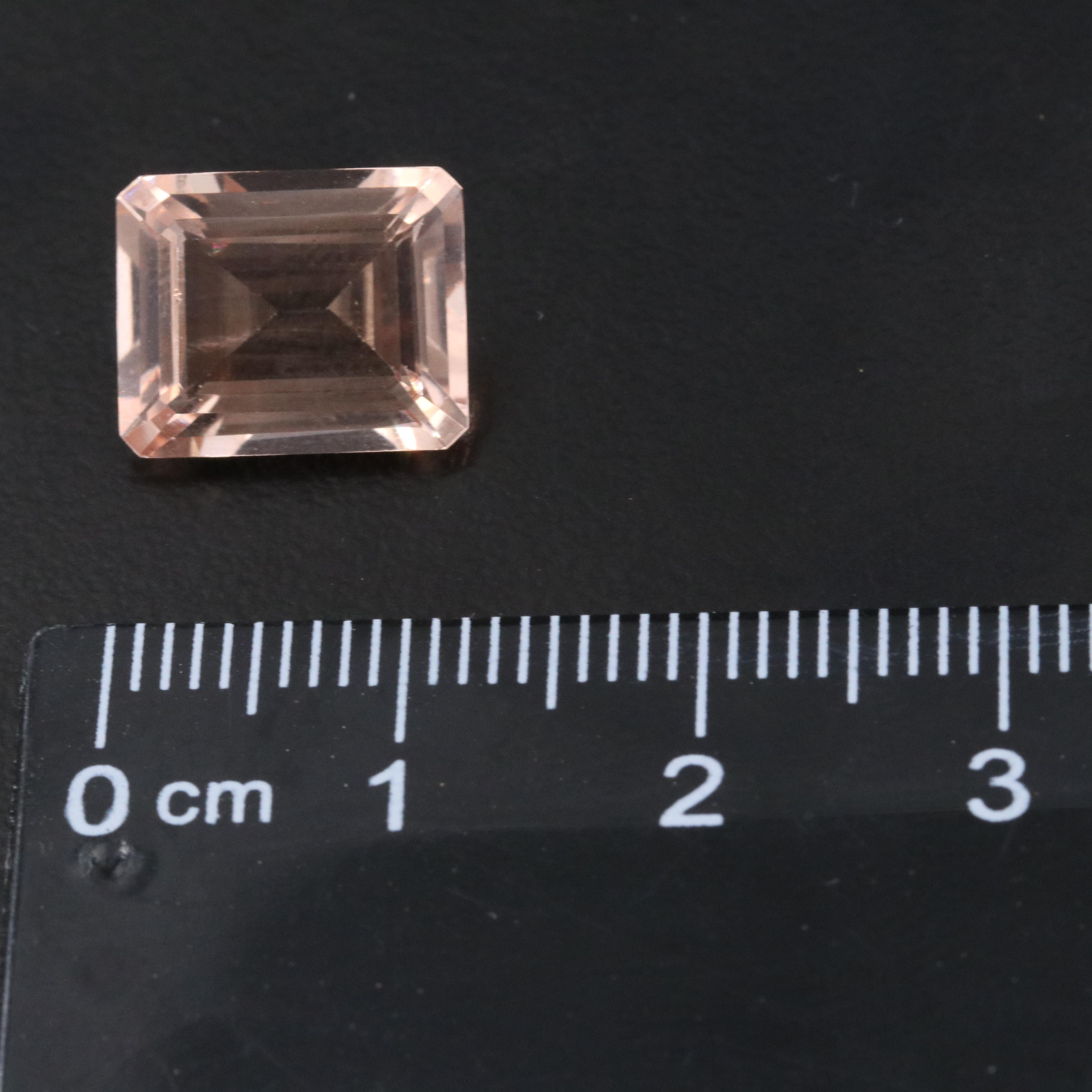 Loose 4.69 CT Morganite with IGI Report