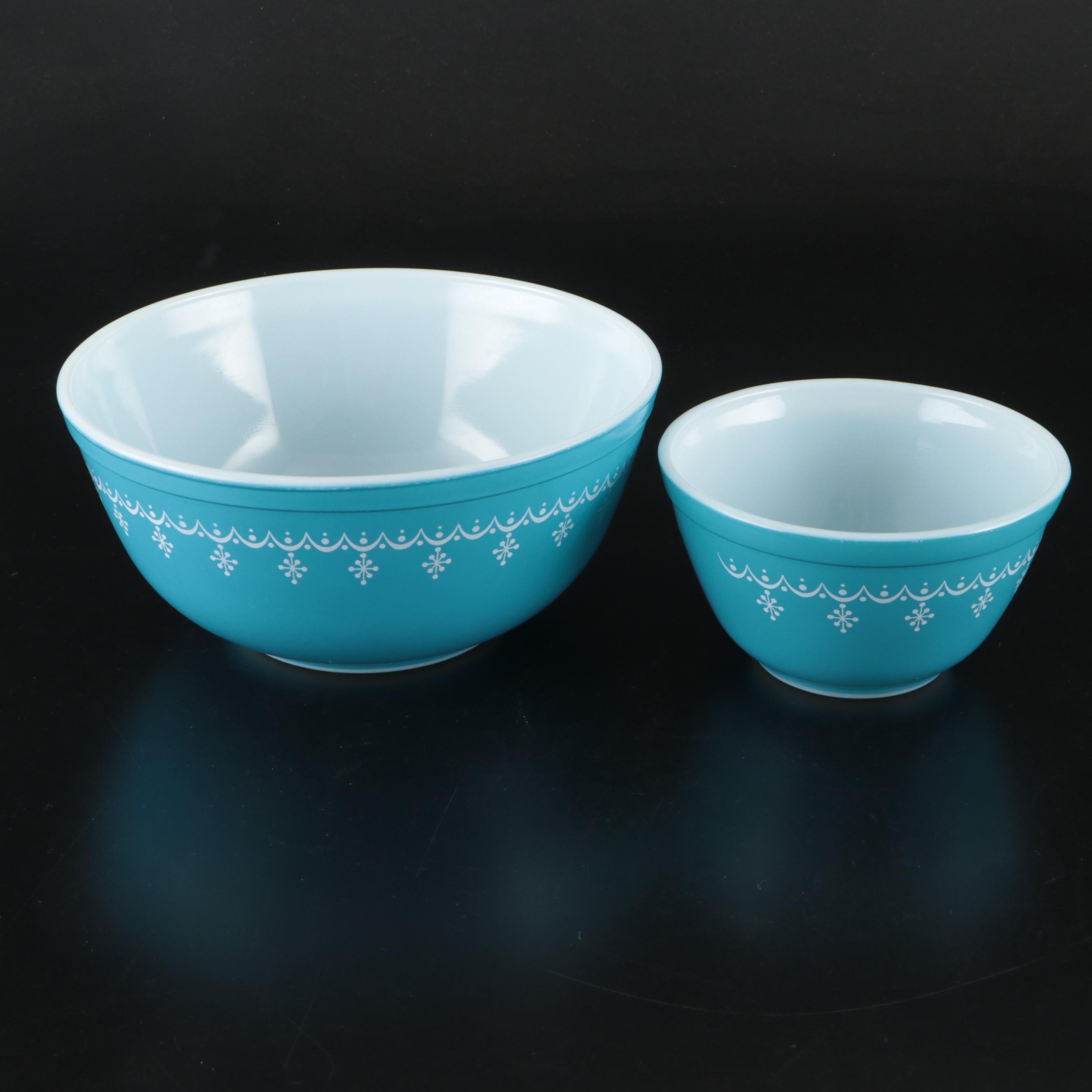 Pyrex "Snowflake Blue" Nesting Bowls with Other Pyrex Bowls