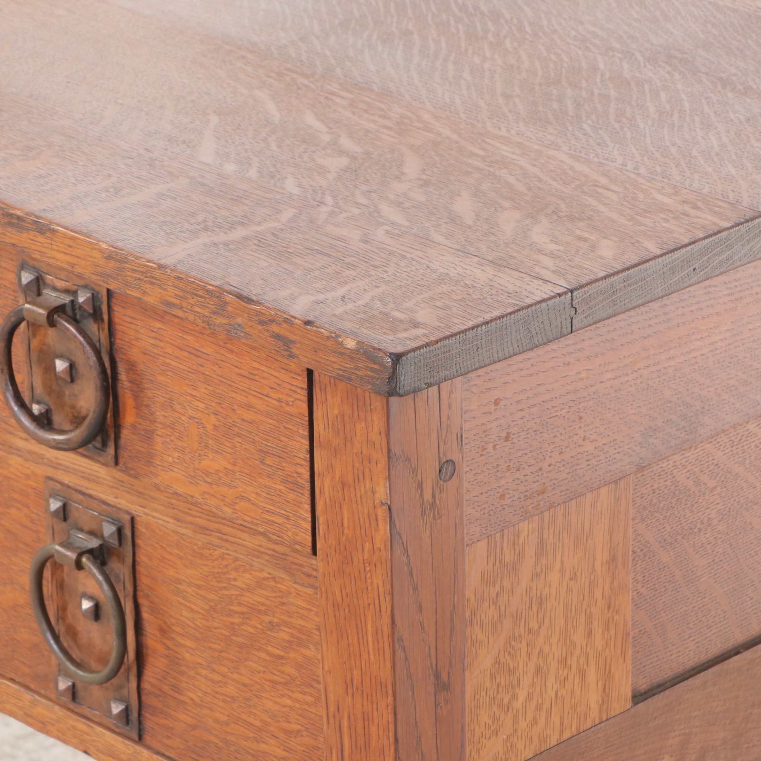 Stickley Arts & Crafts Oak Dressing Table, Early 20th Century