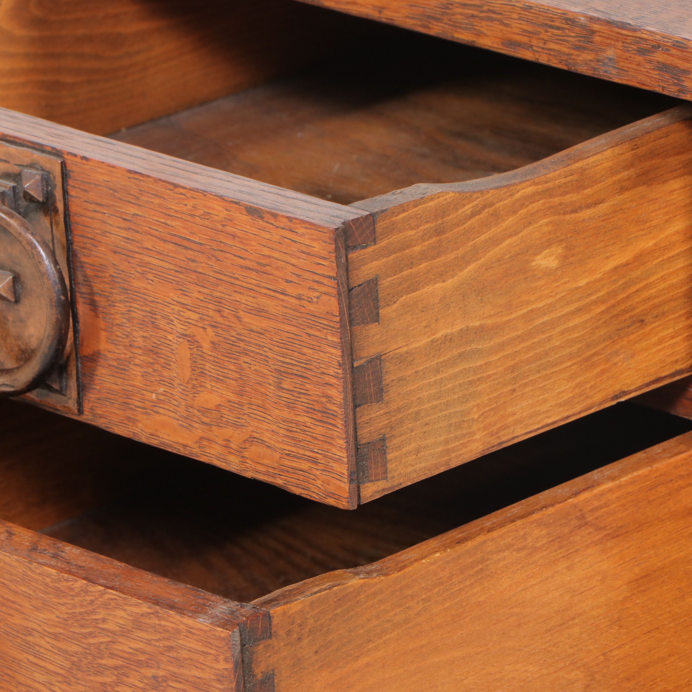 Stickley Arts & Crafts Oak Dressing Table, Early 20th Century