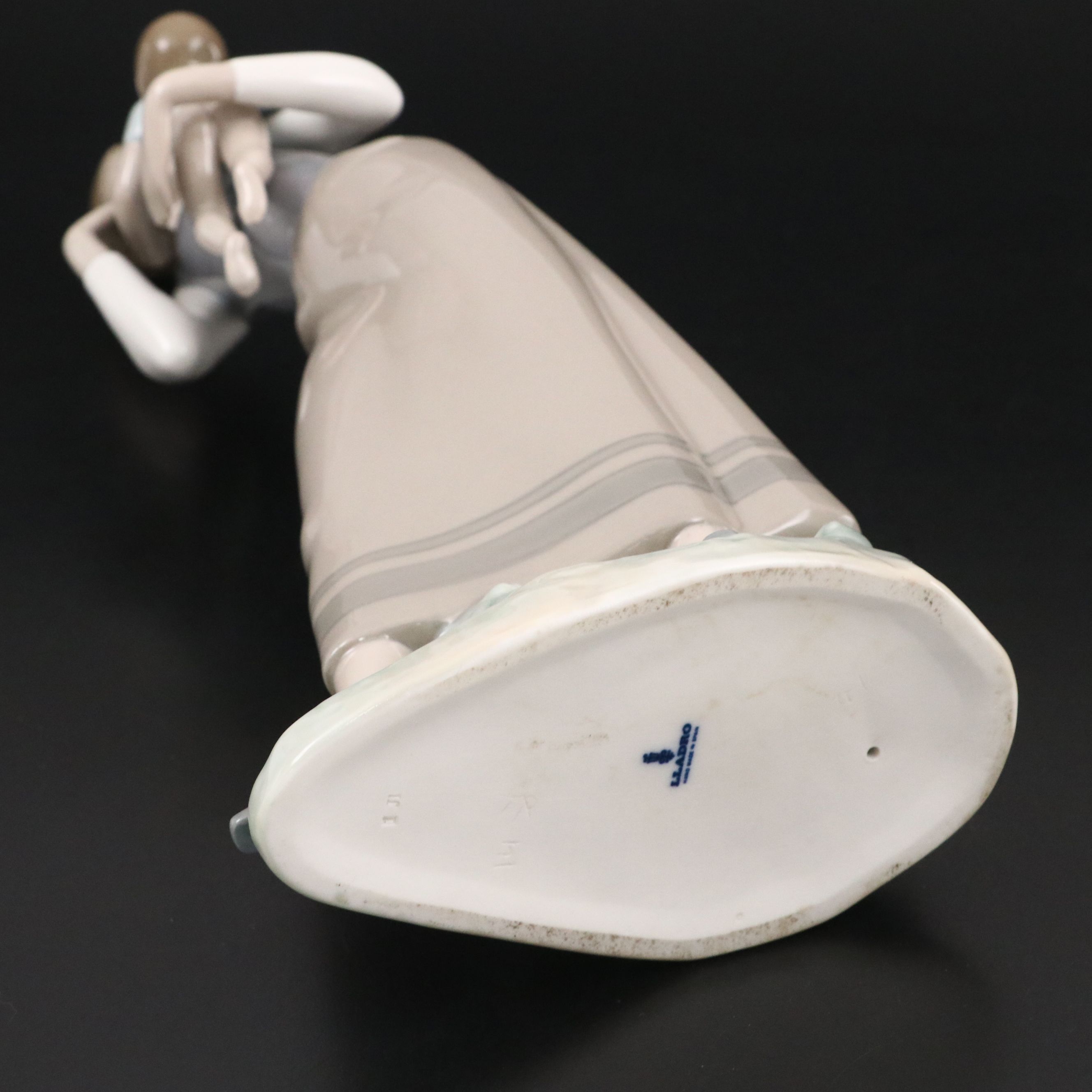 Lladró "Mother and Child" Porcelain Figure