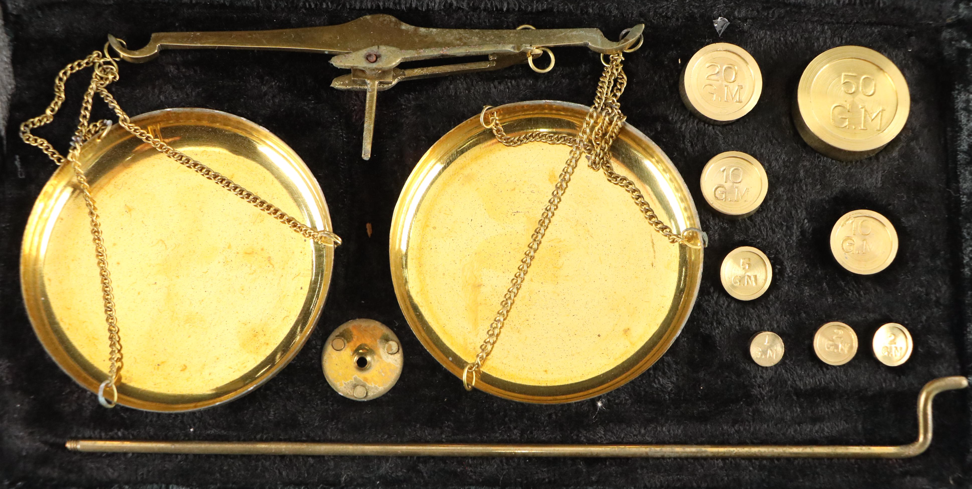 Portable Brass Balance Scale and Weights with Velour Case