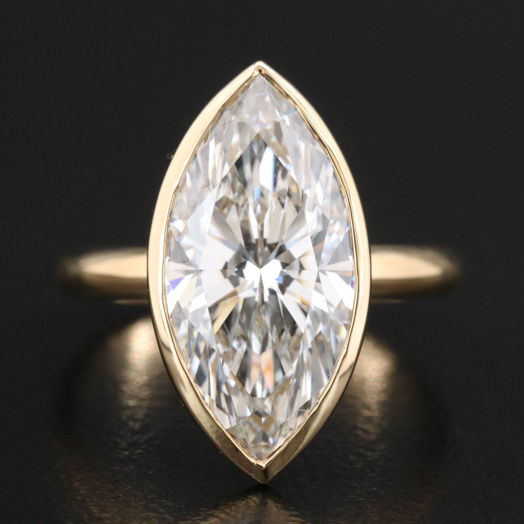 18K 4.75 CT Lab Grown Diamond Solitaire Ring with IGI Report