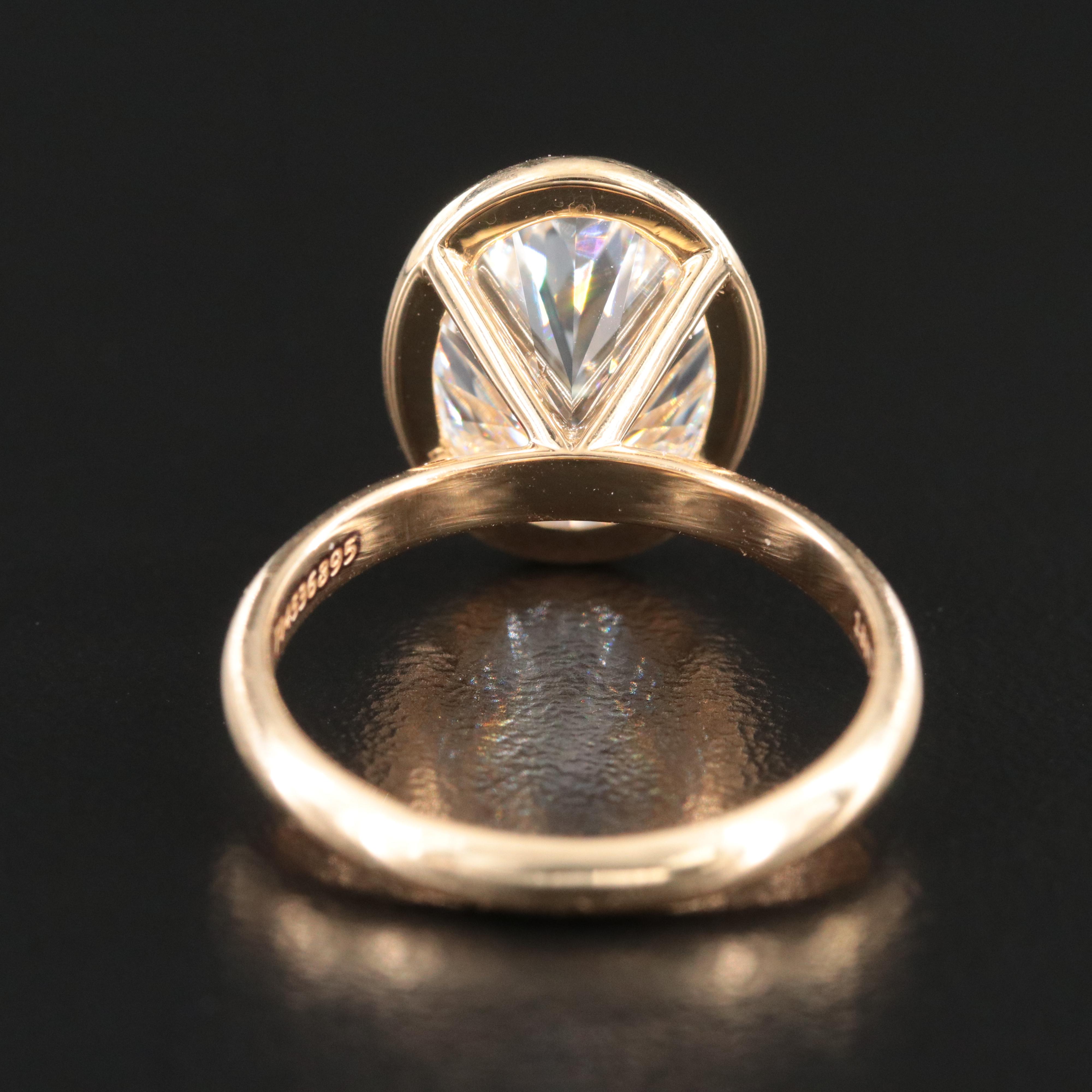 18K 4.91 CT Lab Grown Diamond Solitaire Ring with IGI Report