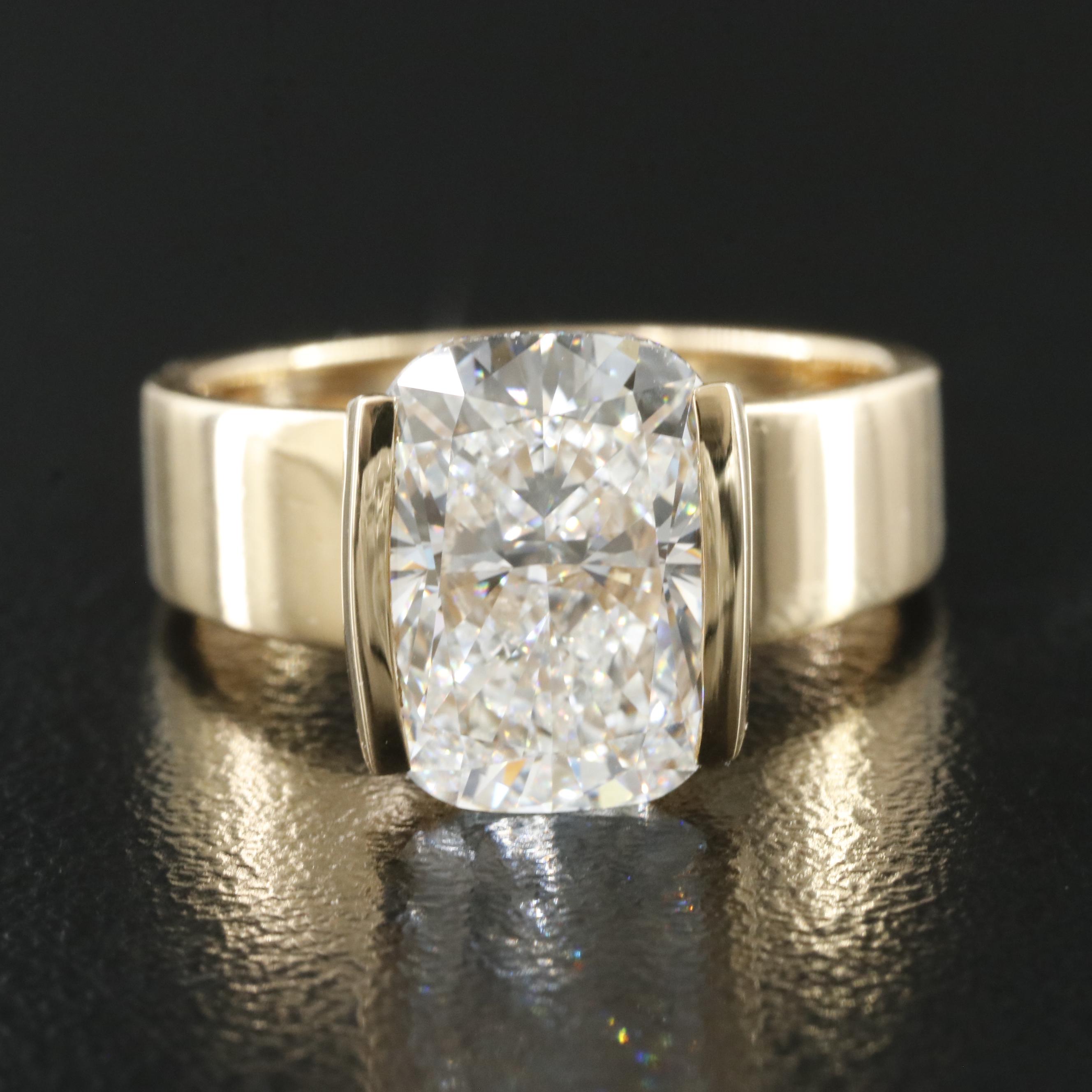 18K 4.12 CT Lab Grown Diamond Solitaire Ring with IGI Report