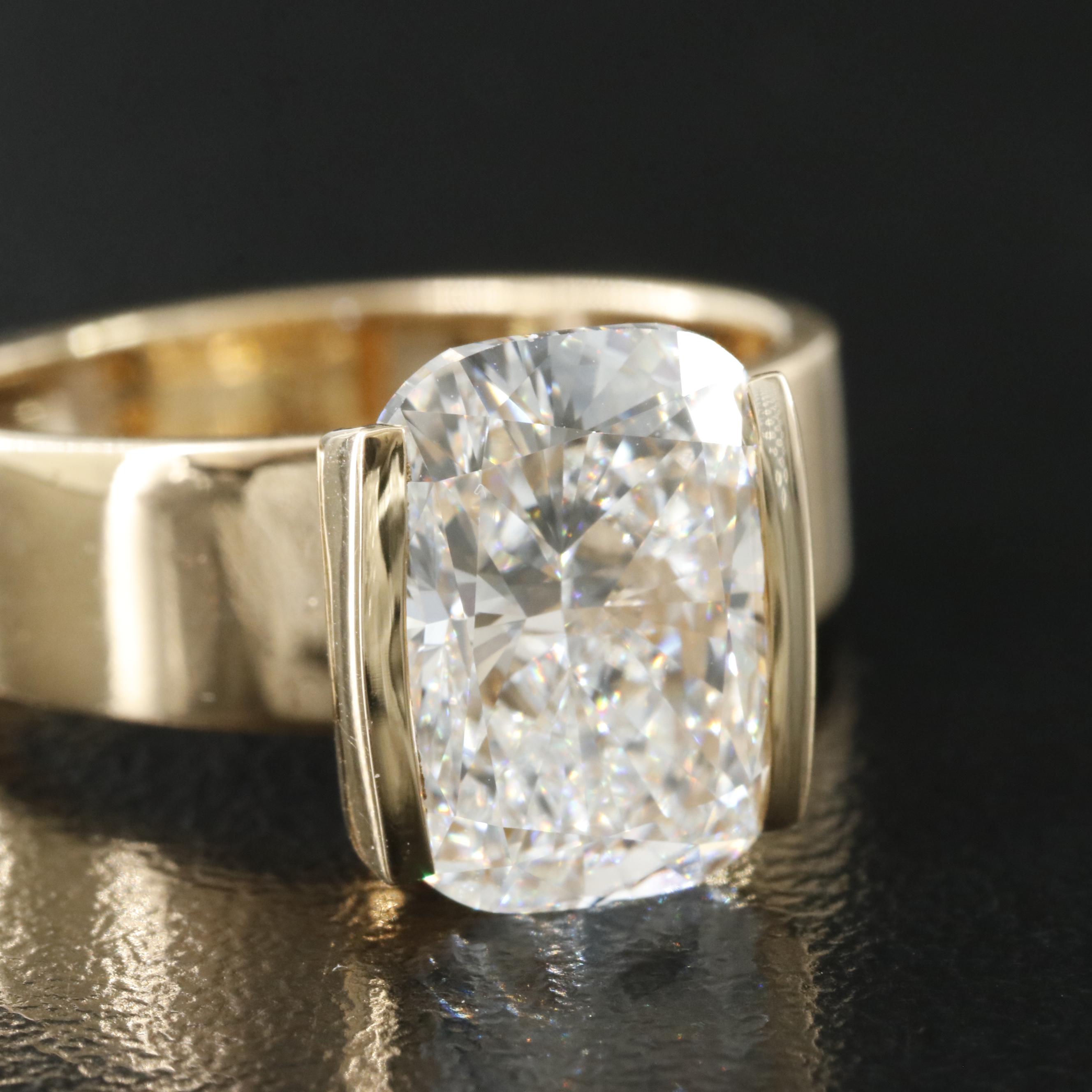 18K 4.12 CT Lab Grown Diamond Solitaire Ring with IGI Report