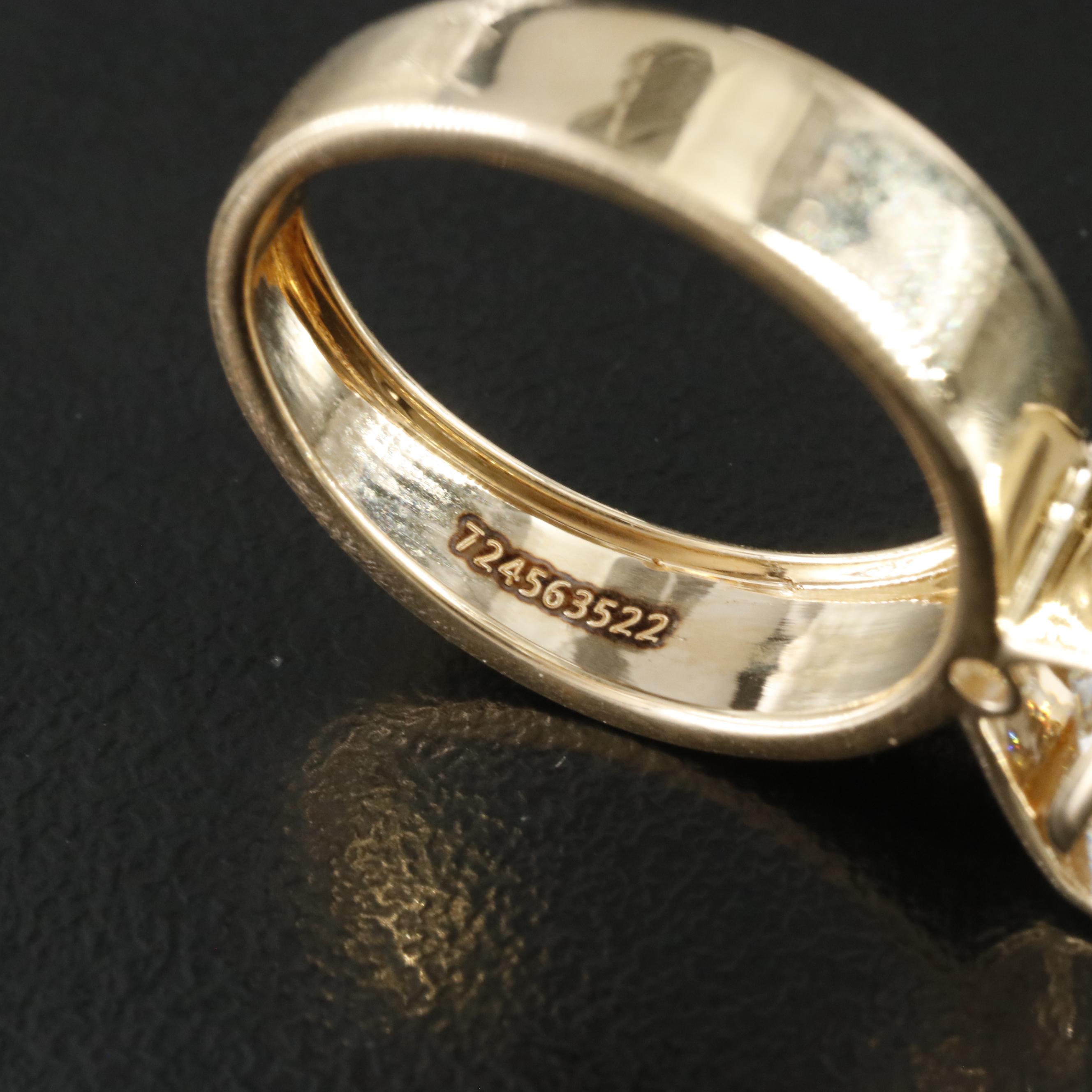 18K 4.12 CT Lab Grown Diamond Solitaire Ring with IGI Report