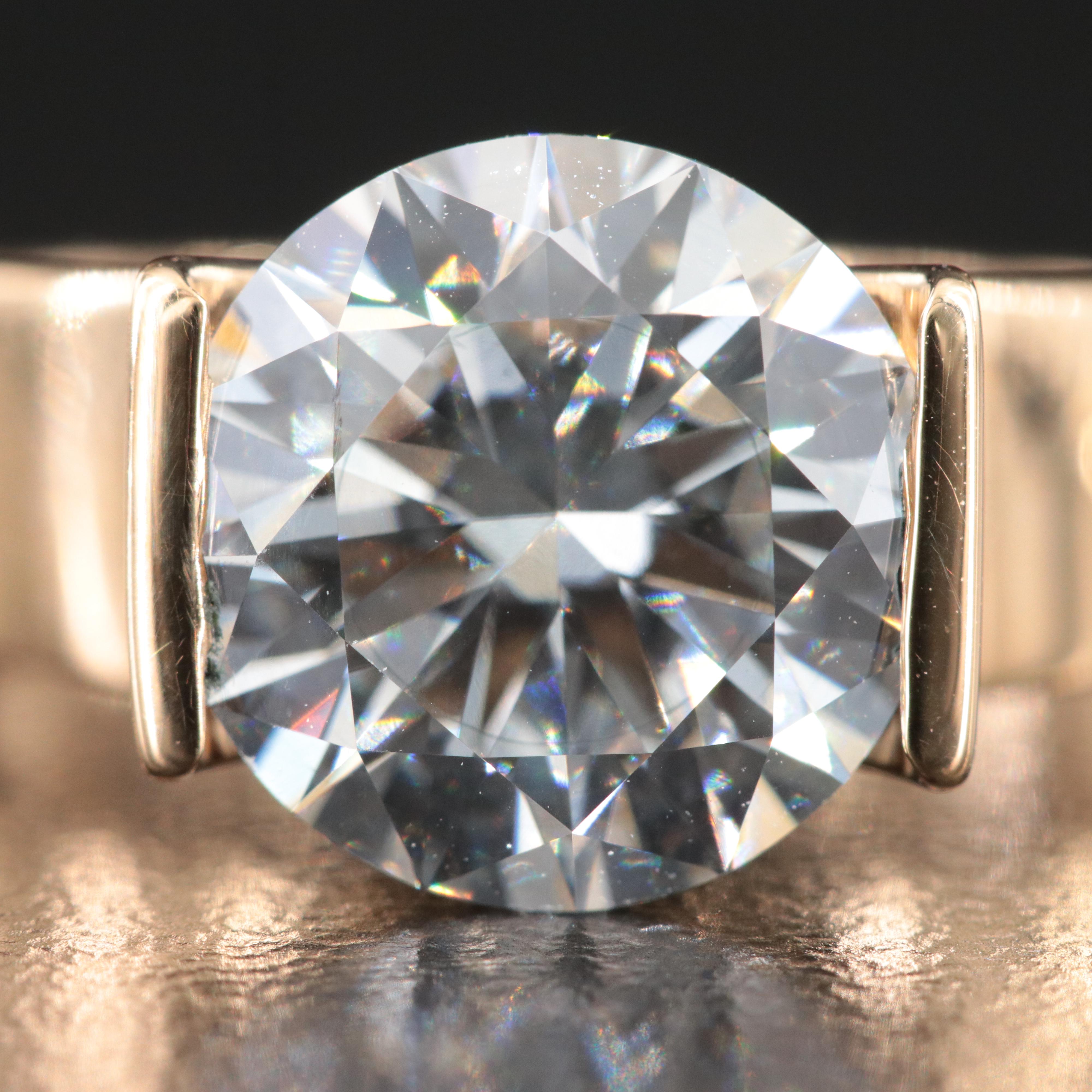 18K 4.03 CT Lab Grown Diamond Solitaire Ring with IGI Report