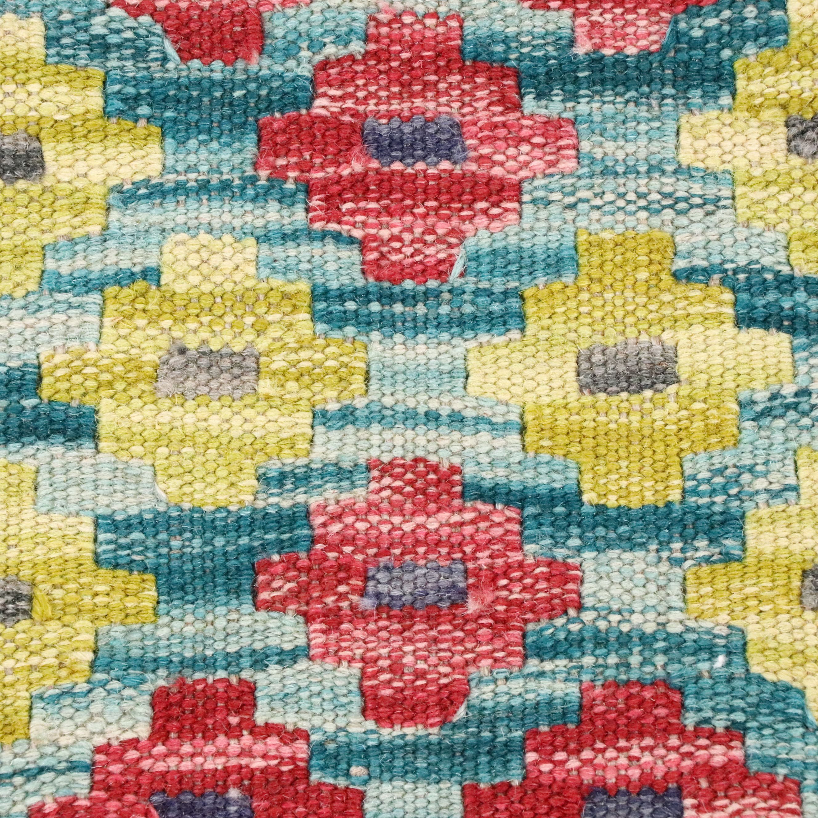 8'3 x 11'7 Handwoven Pakistani Kilim Area Rug