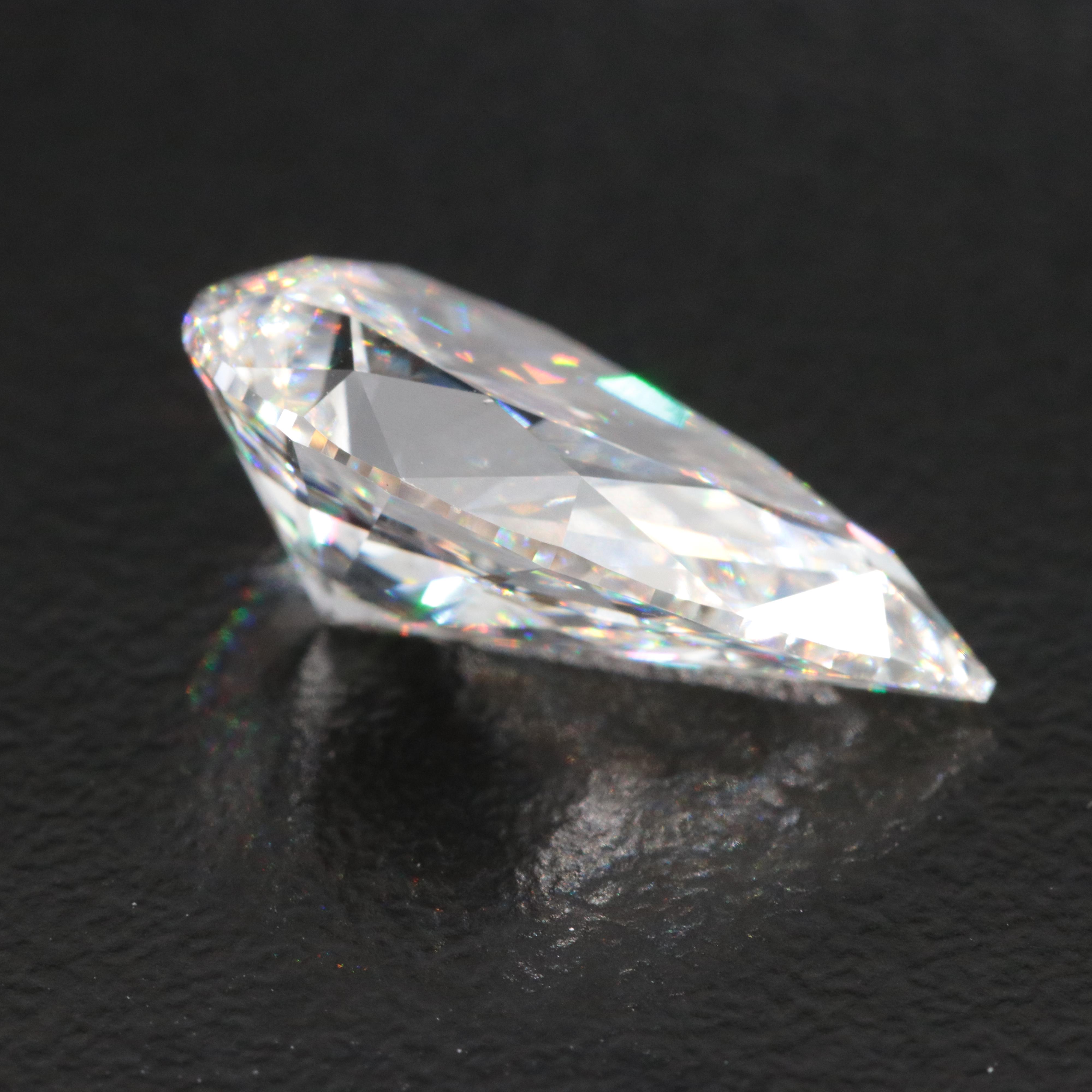 Loose 5.59 CT Lab Grown Diamond with IGI Report