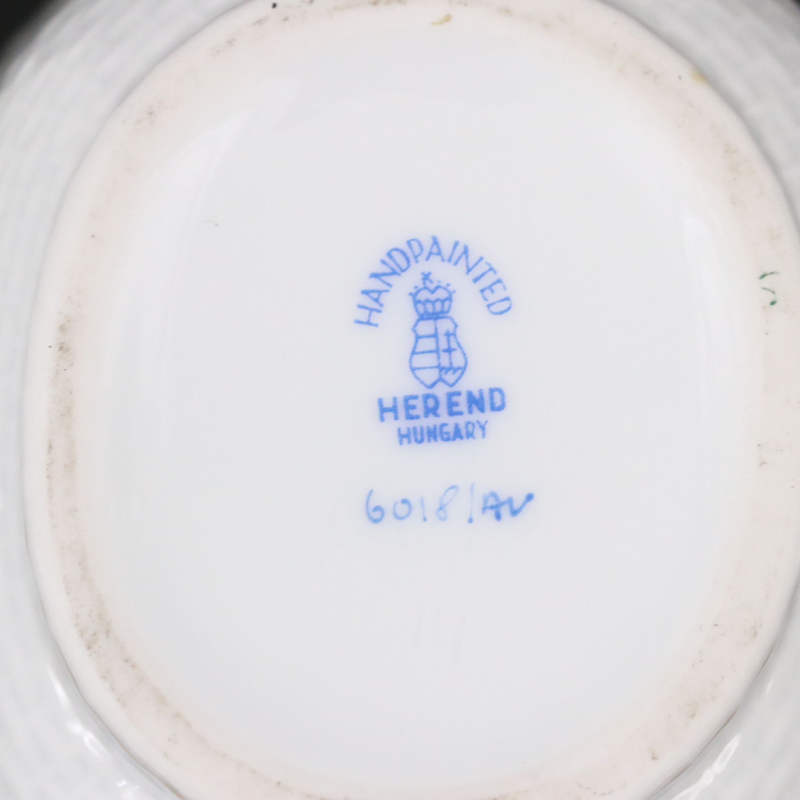 Herend Green "Chinese Bouquet" Porcelain Candy Box with Butterfly Finial