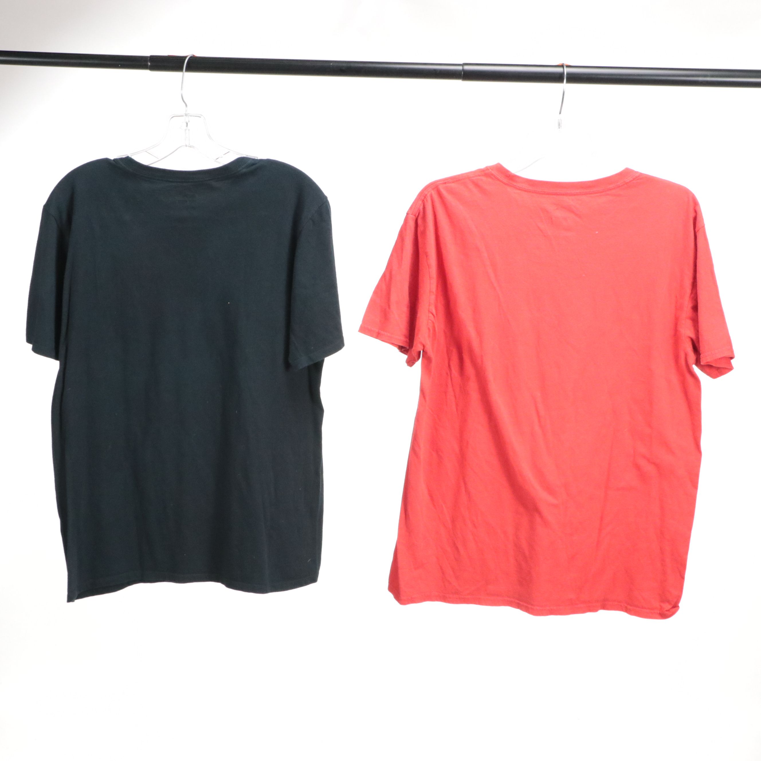 Missouri, Manchester United, Philadelphia Flyers, and More Sports Clothing