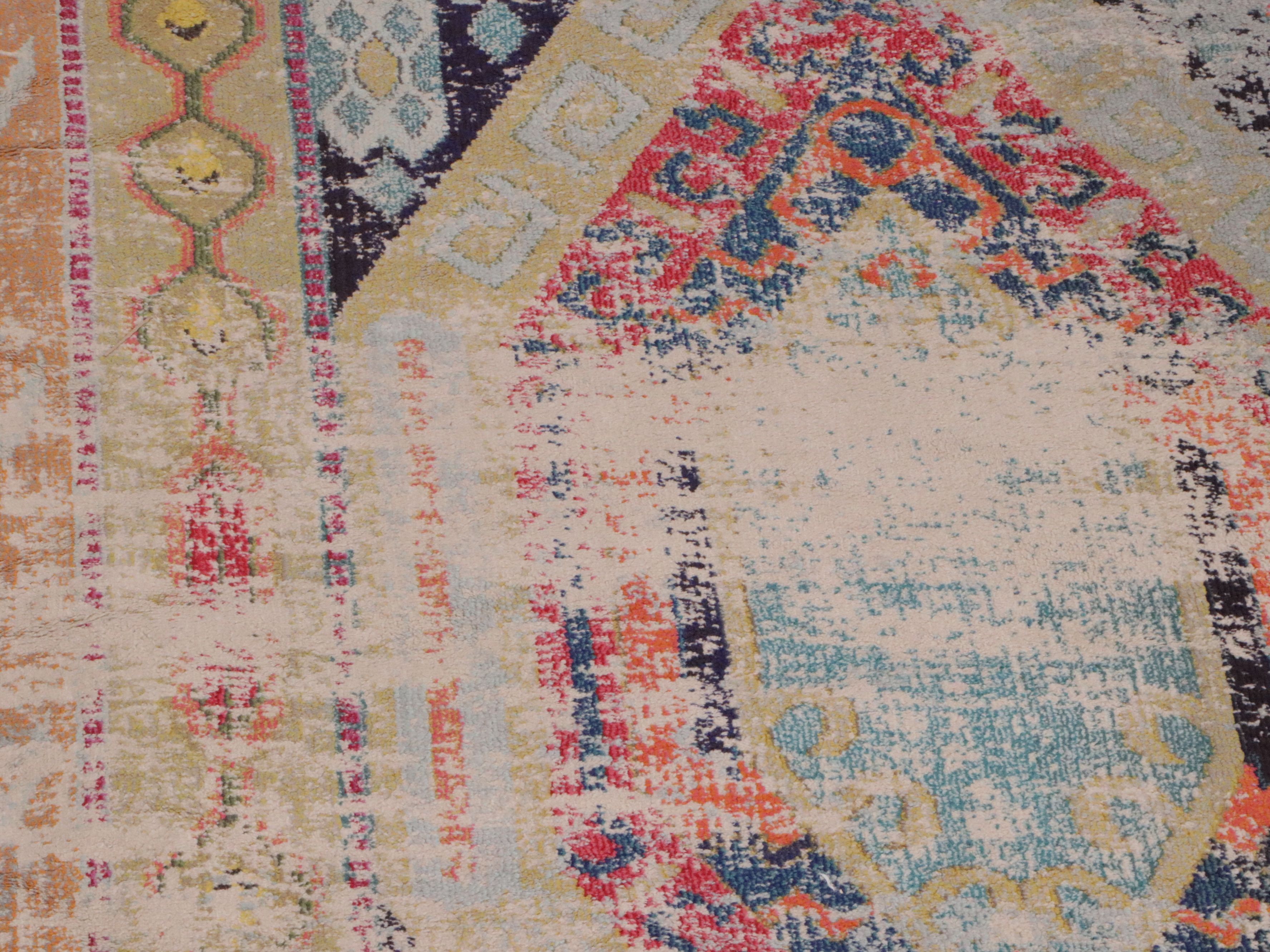 12' x 14'11 Machine Made Safavieh "Madison" Room-Sized Rug