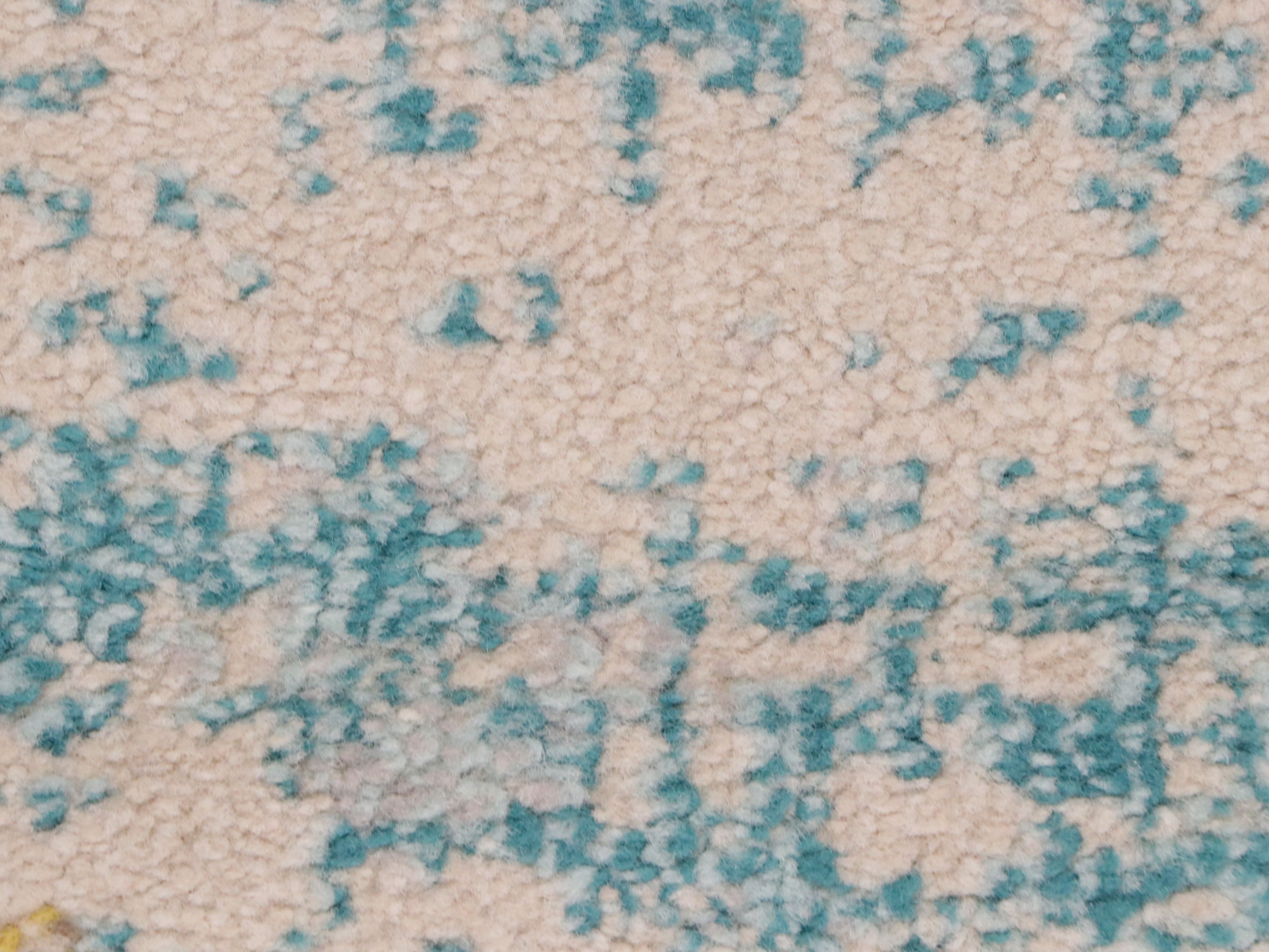 12' x 14'11 Machine Made Safavieh "Madison" Room-Sized Rug