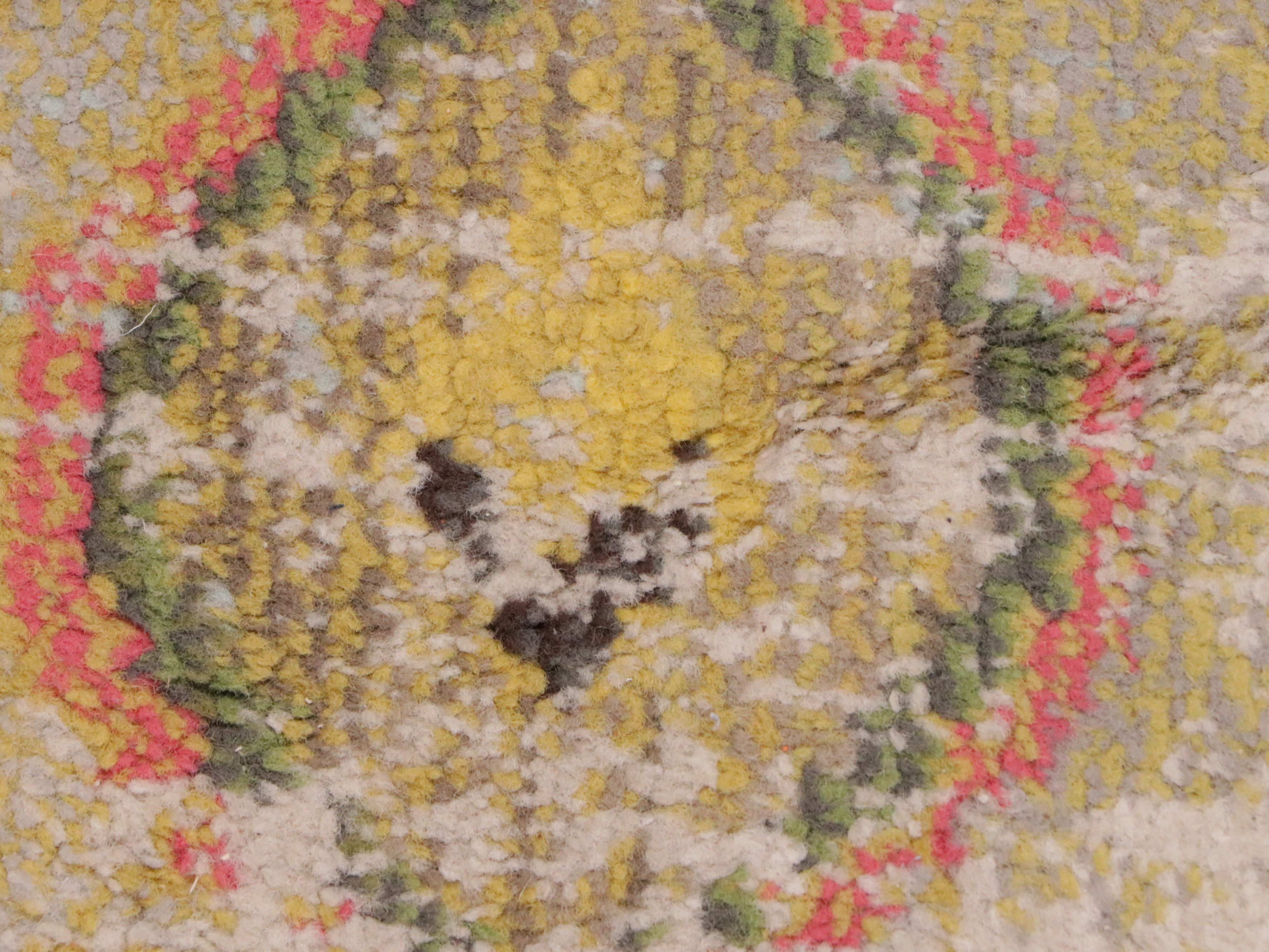 12' x 14'11 Machine Made Safavieh "Madison" Room-Sized Rug